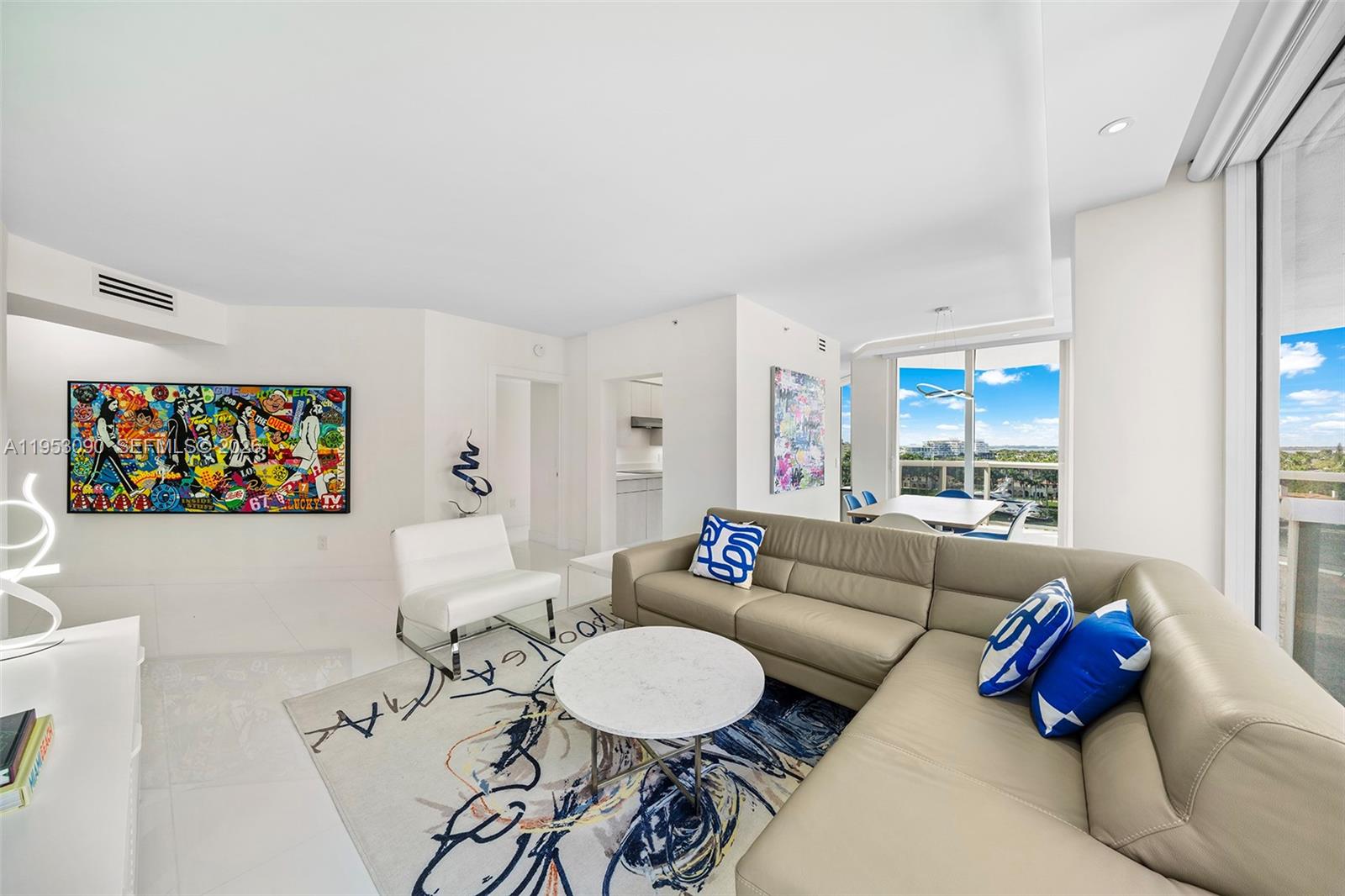 4779 Collins Ave Unit 907, Miami Beach, Florida 33140