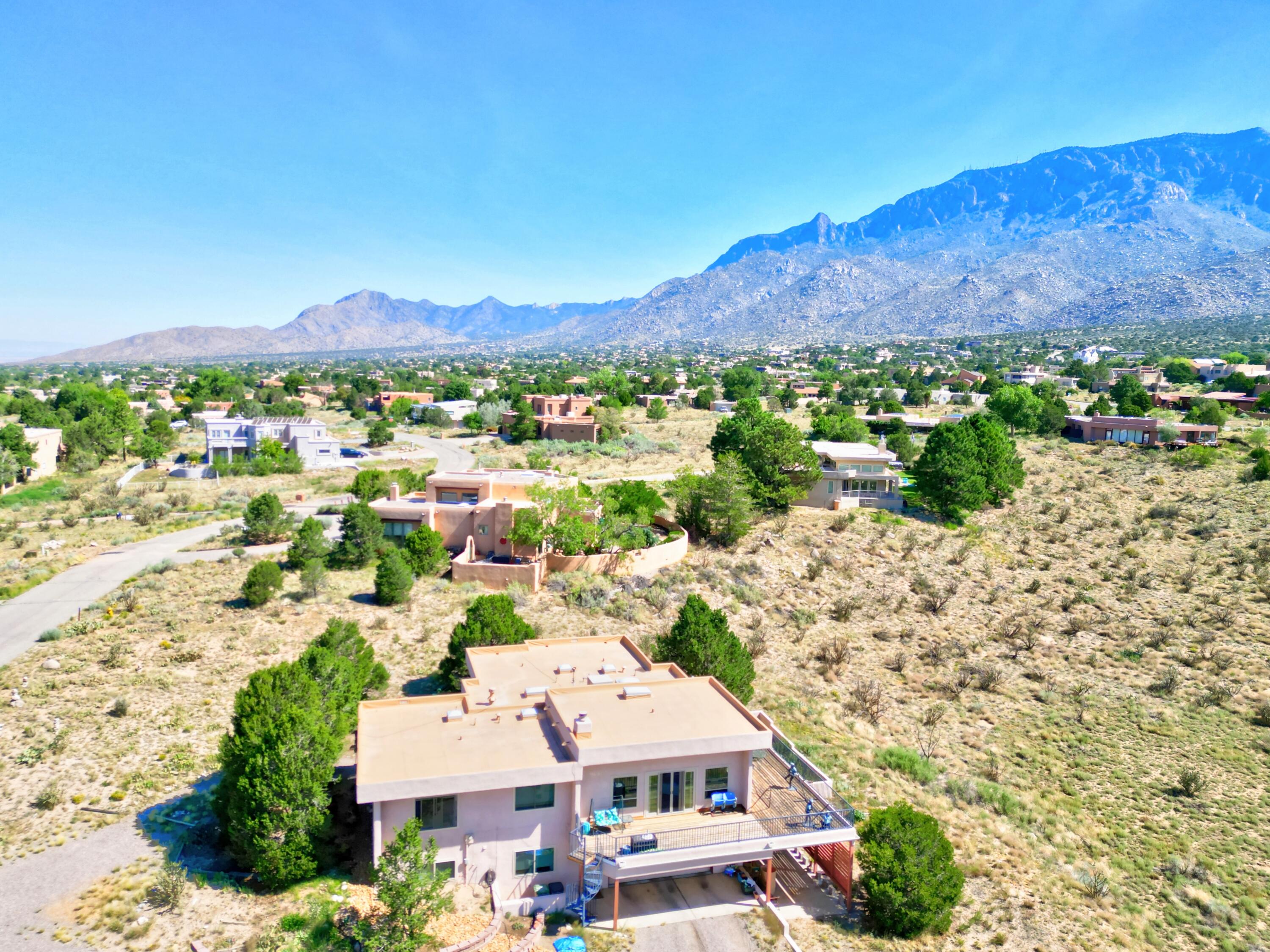 Homes for sale in Albuquerque, NM | 1239 Rockrose Rd Ne, Albuquerque, NM 87122 | MLS# 1097335