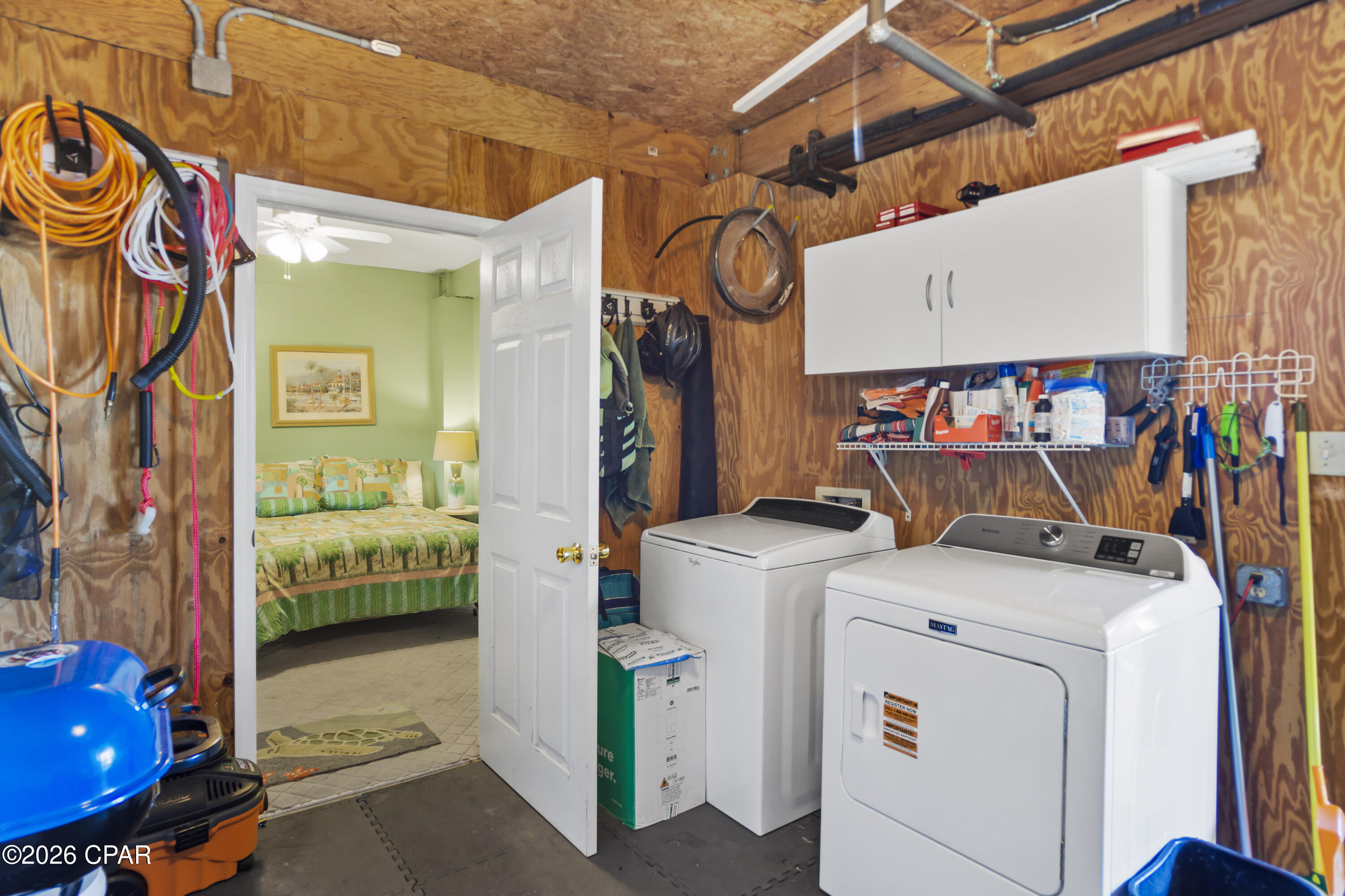 Listing photo id 33 for 1484 Alligator Drive