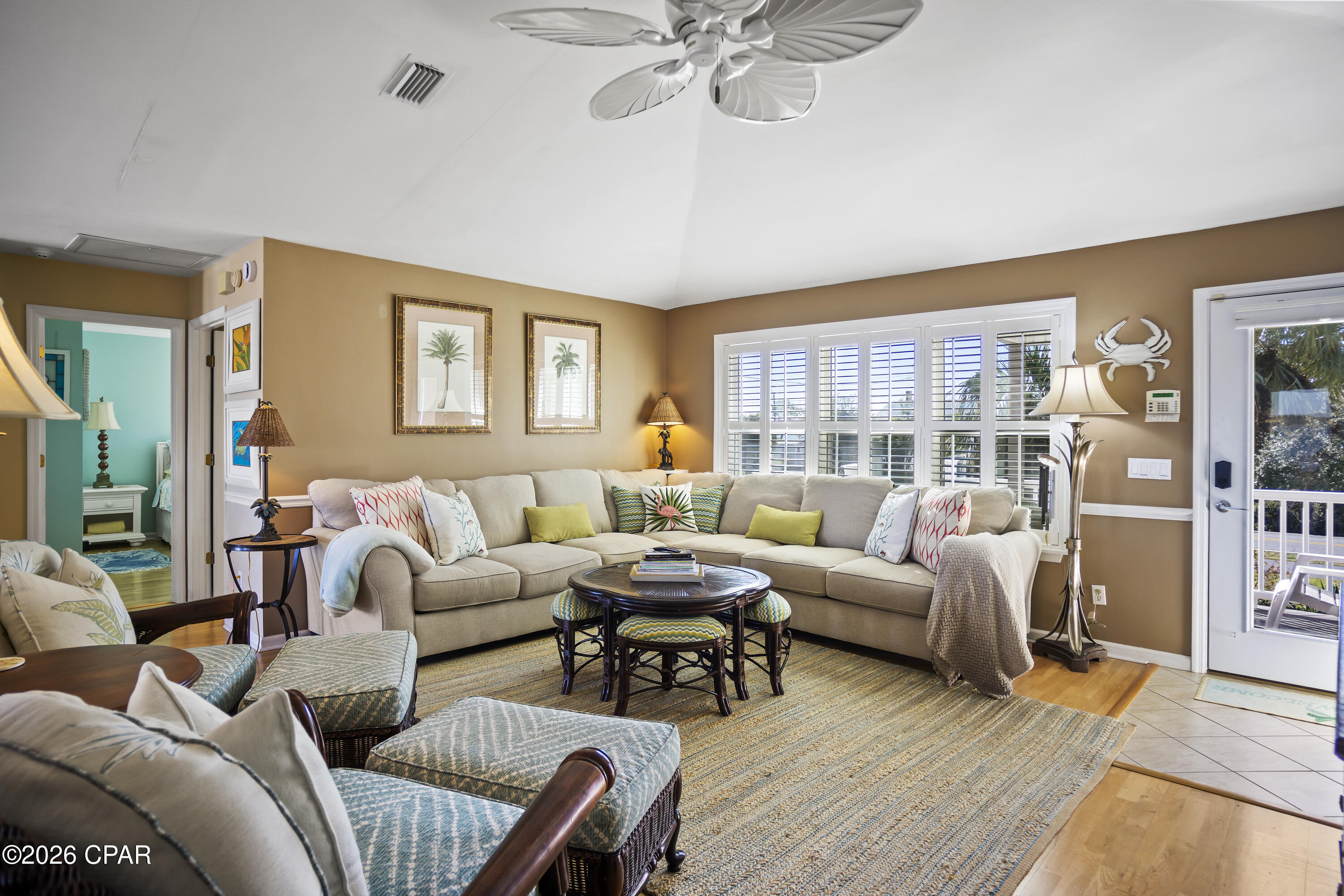 Listing photo id 42 for 1484 Alligator Drive