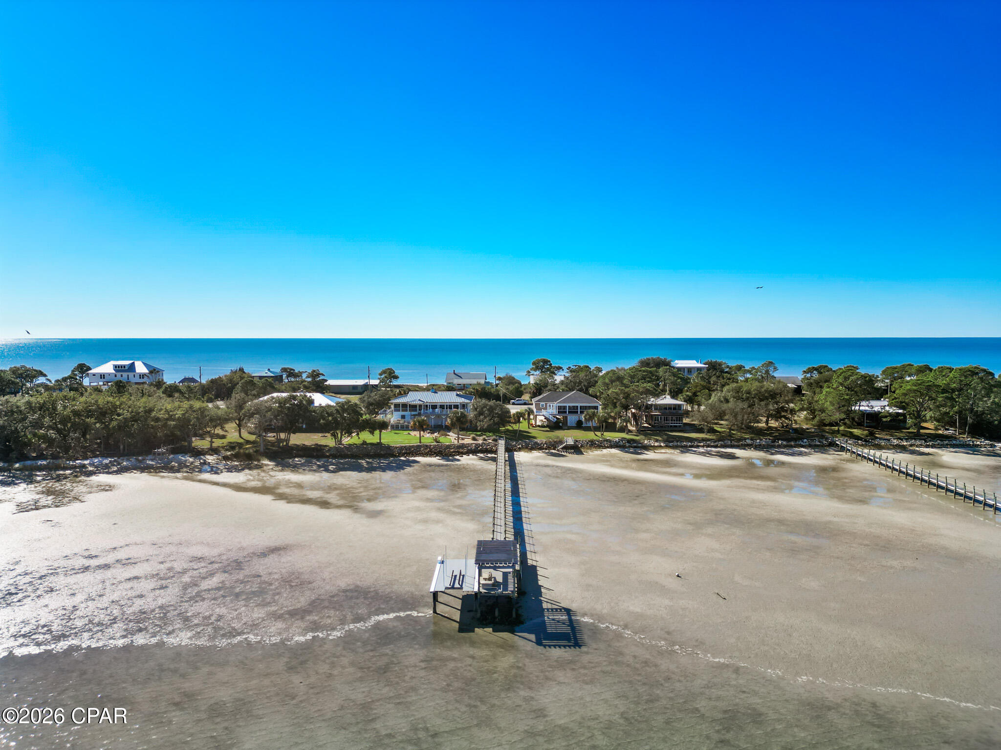 Listing photo id 9 for 1484 Alligator Drive