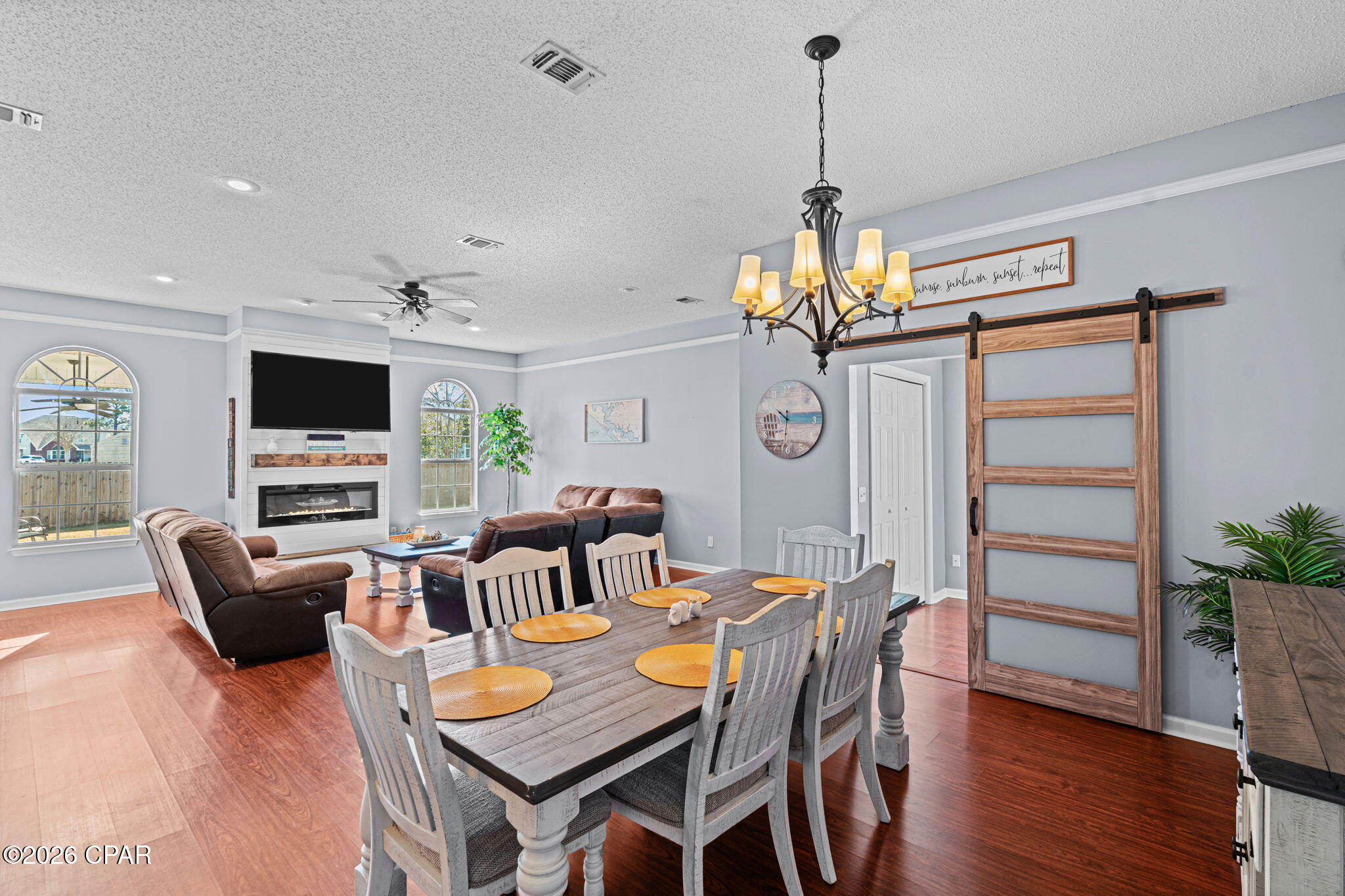 Image 11 For 744 Cottonwood Court