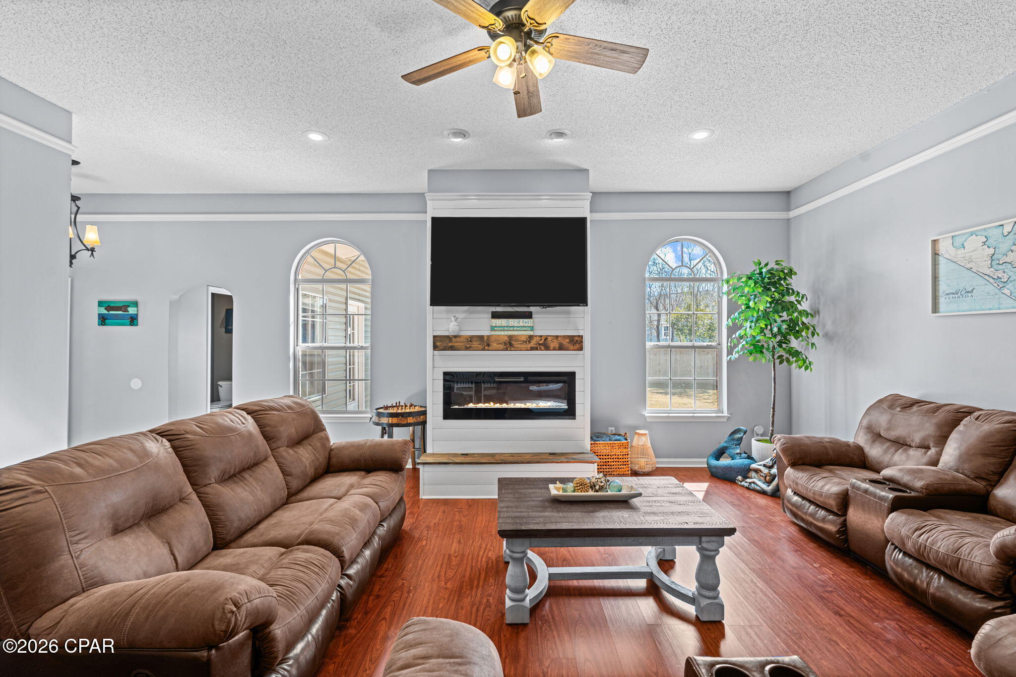 Image 7 For 744 Cottonwood Court