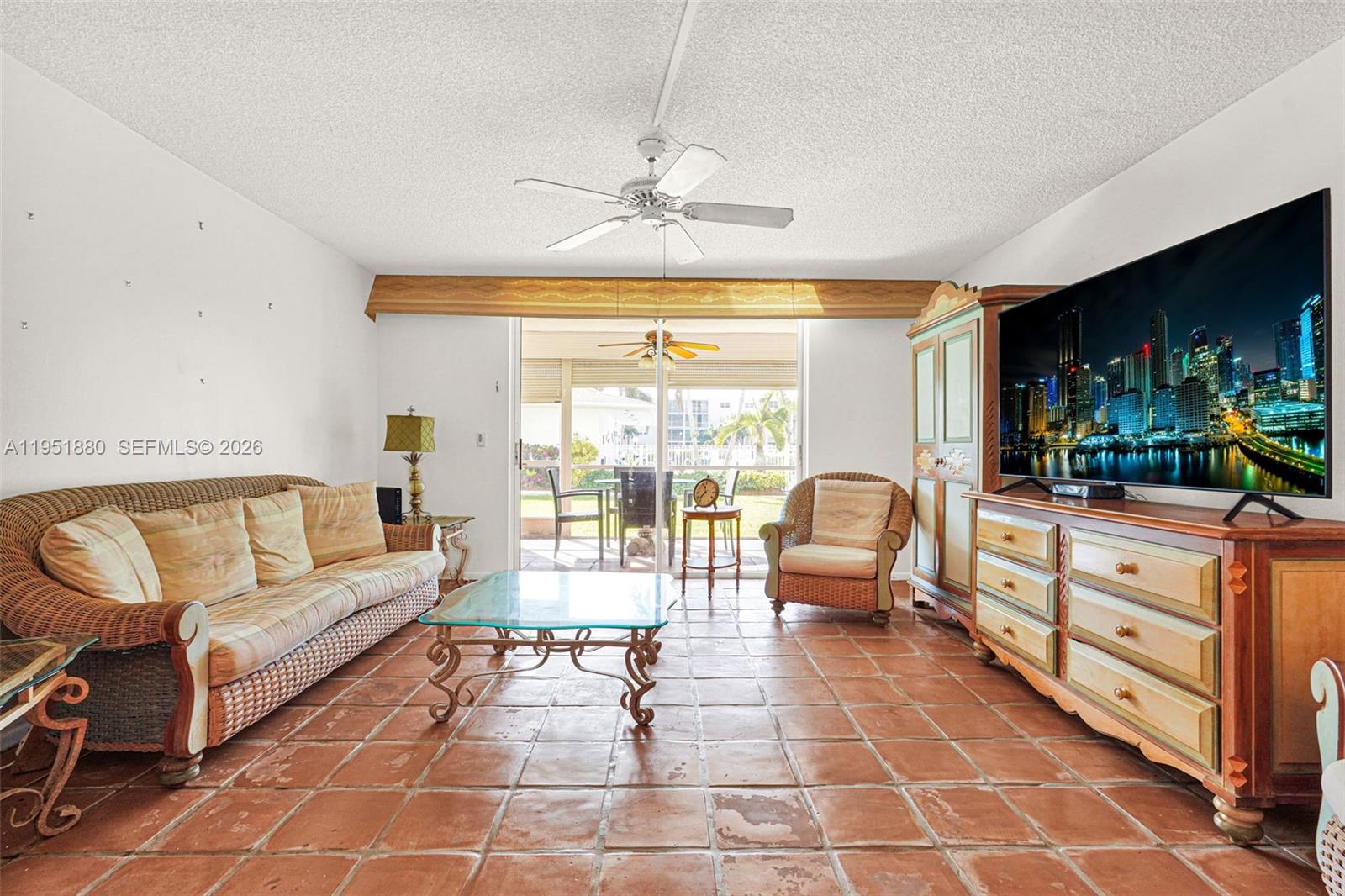 Meadowbrook Lakes Condo