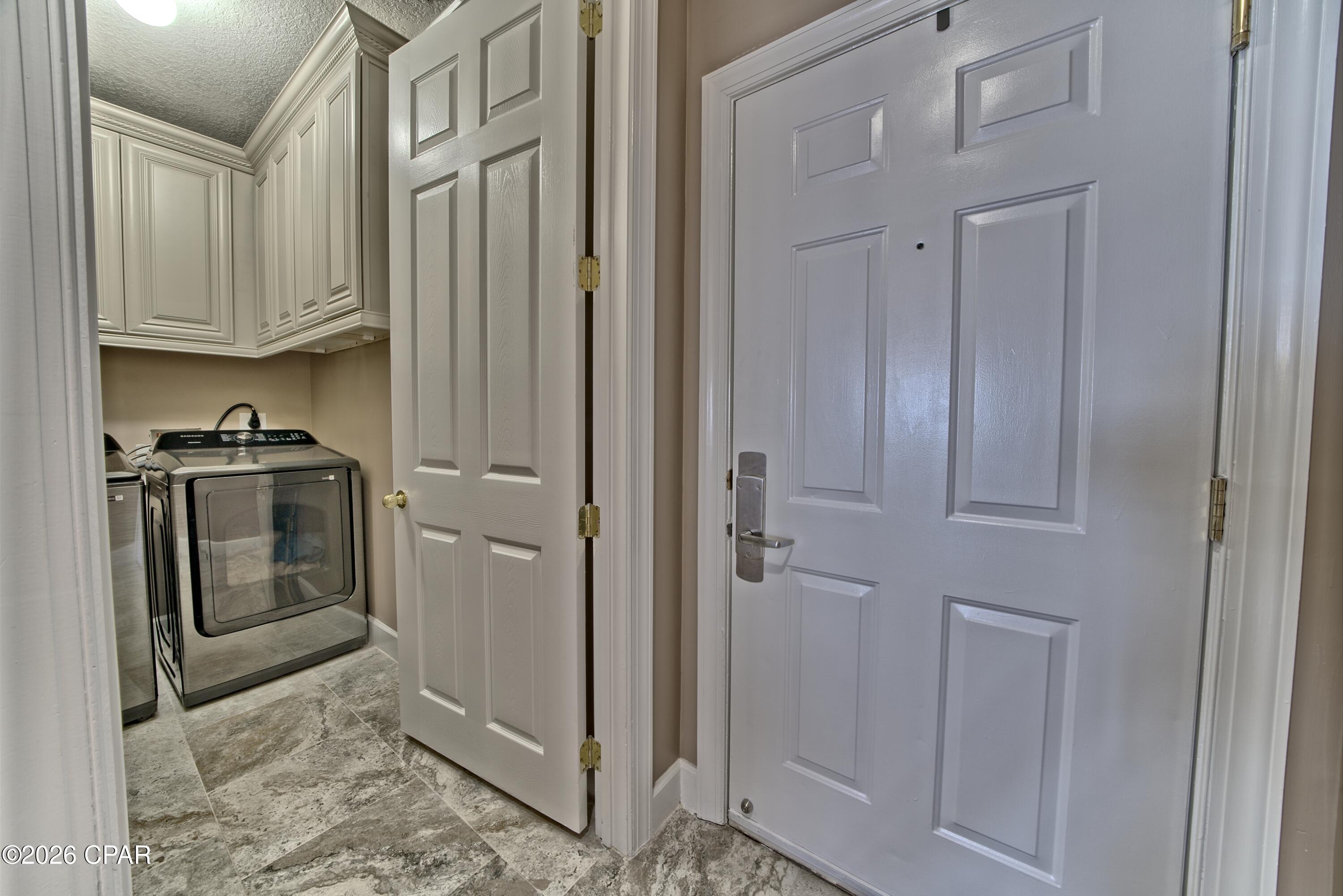 Image 9 For 14415 Front Beach Road 2003