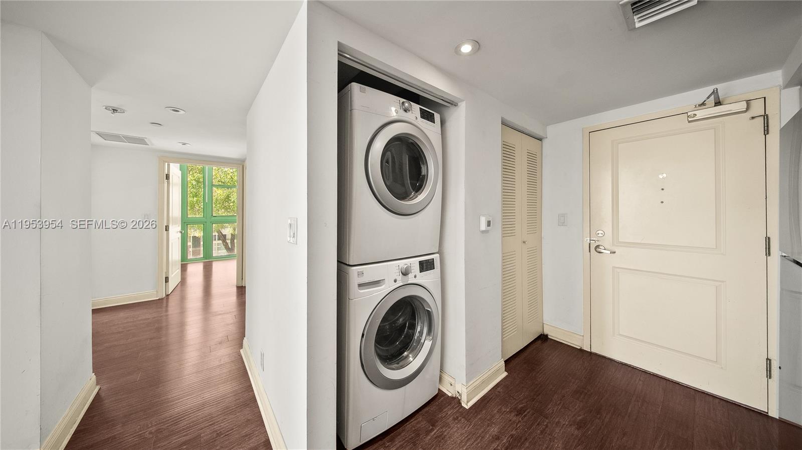 111 E Flagler St 204