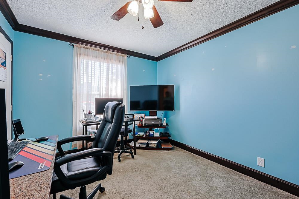 2602483 | Photo 26
