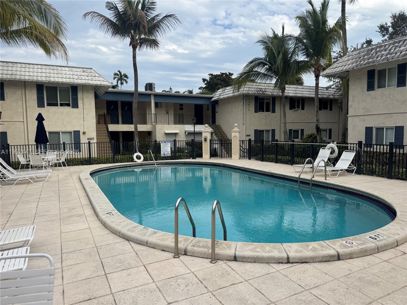 Monterey Gardens Of Pinec