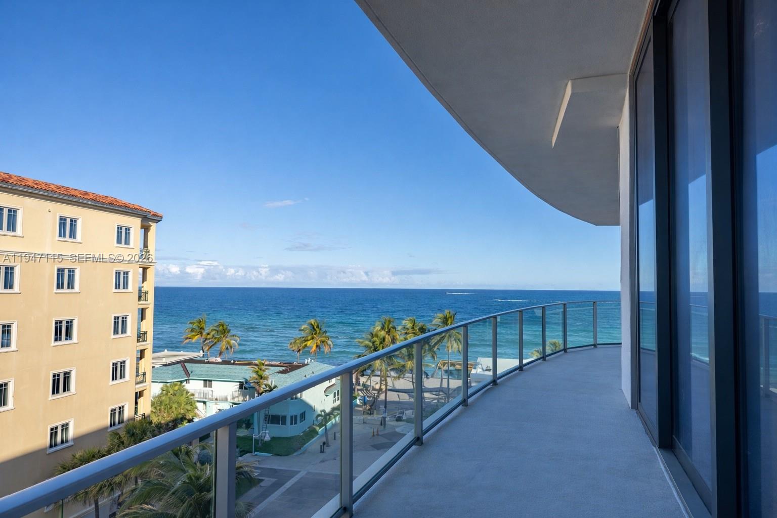 Eturna Residences