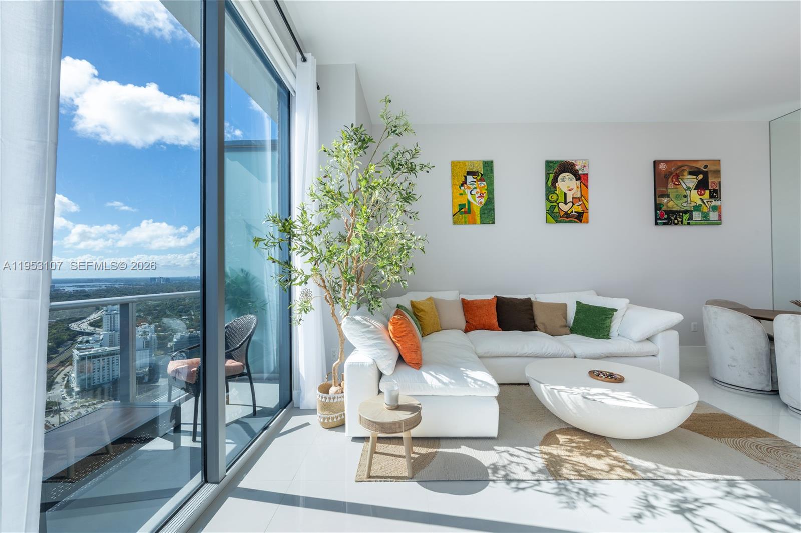 1100 Millecento Residence