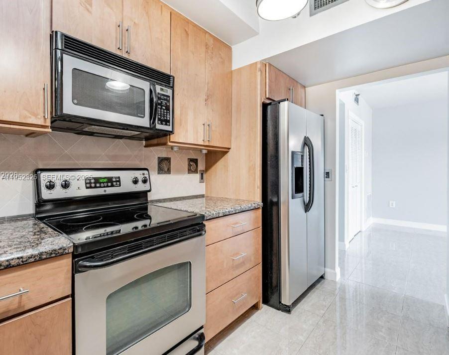 Hillcrest East No 26 Cond