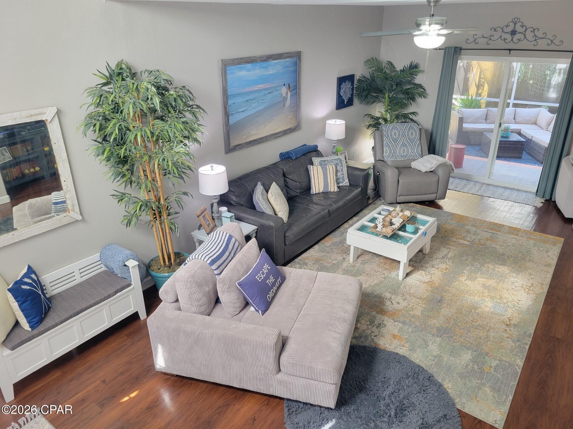 Image 3 For 6216 Lagoon Drive