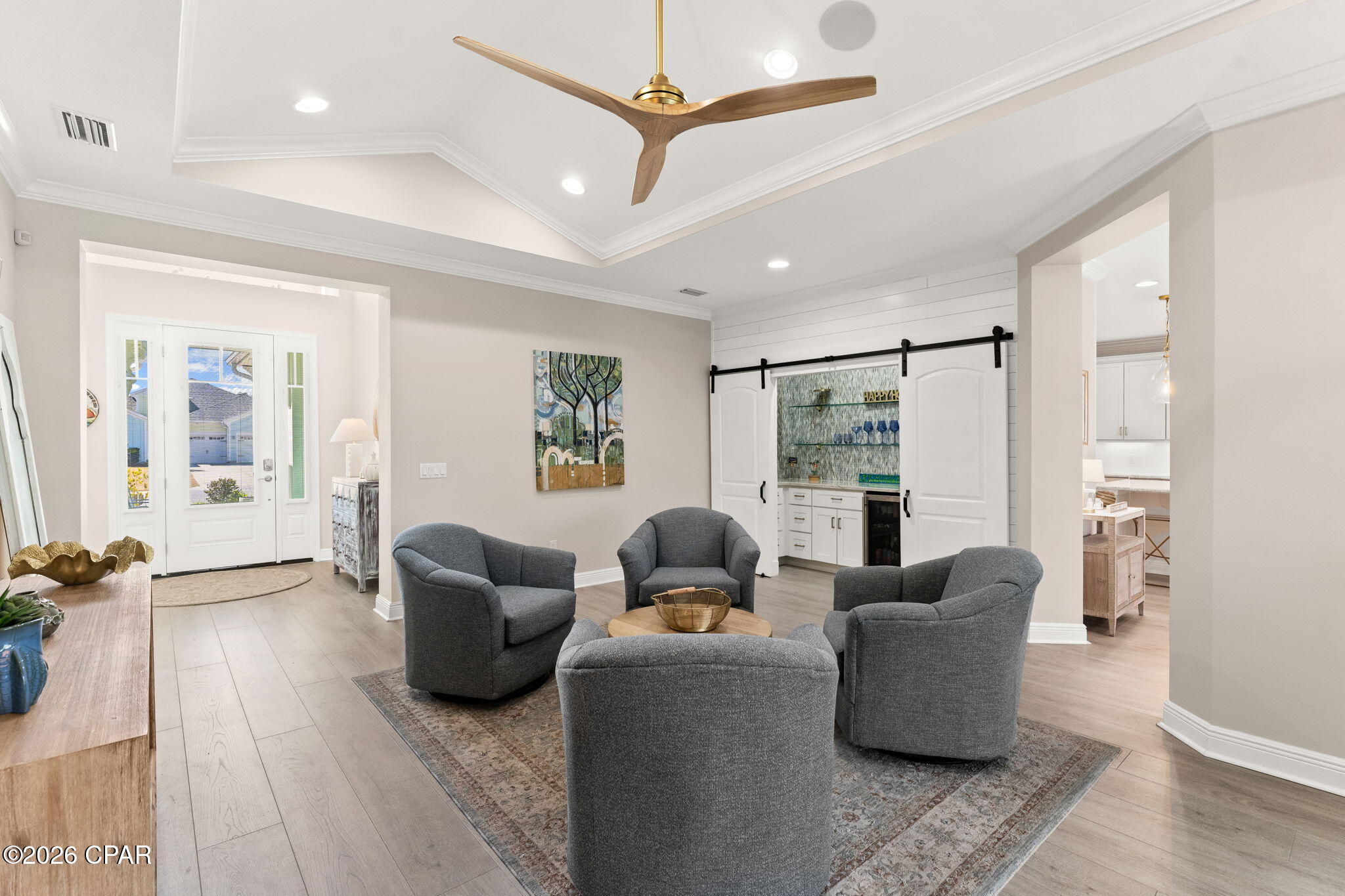 Image 20 For 8518 Flip Flop Court