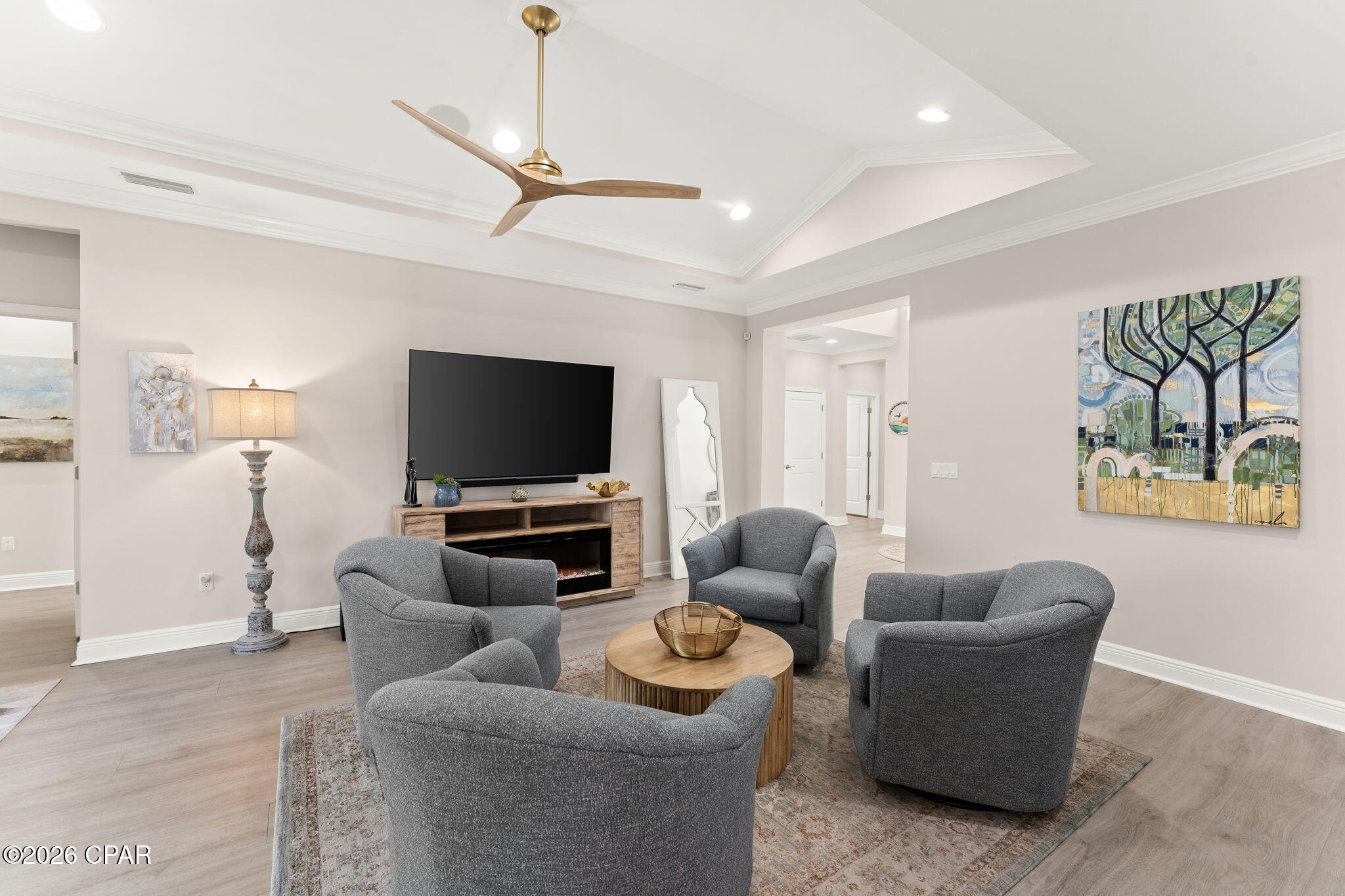 Image 25 For 8518 Flip Flop Court