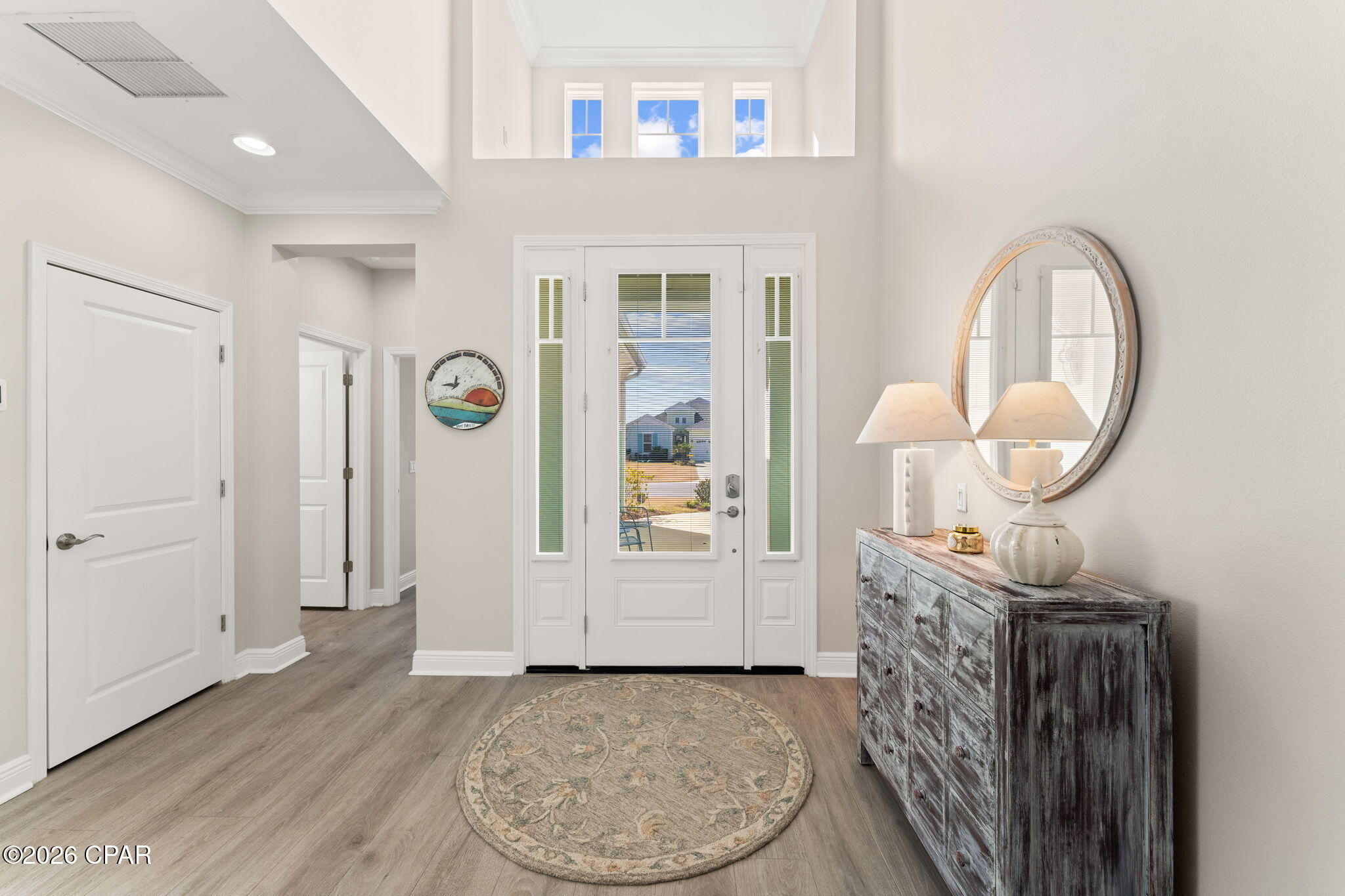 Image 27 For 8518 Flip Flop Court