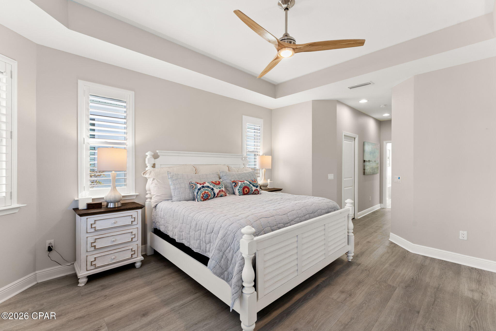 Image 32 For 8518 Flip Flop Court