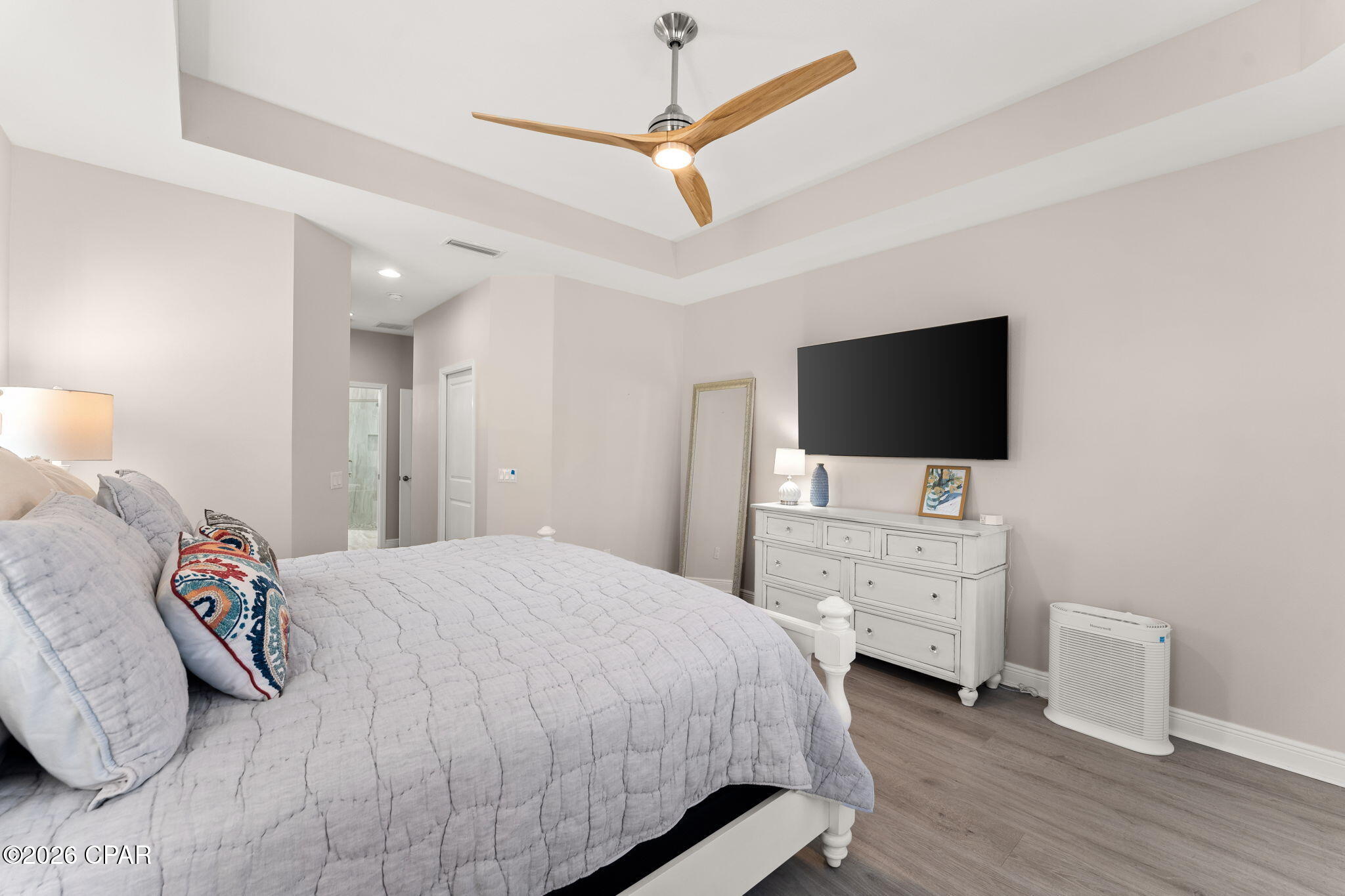 Image 34 For 8518 Flip Flop Court