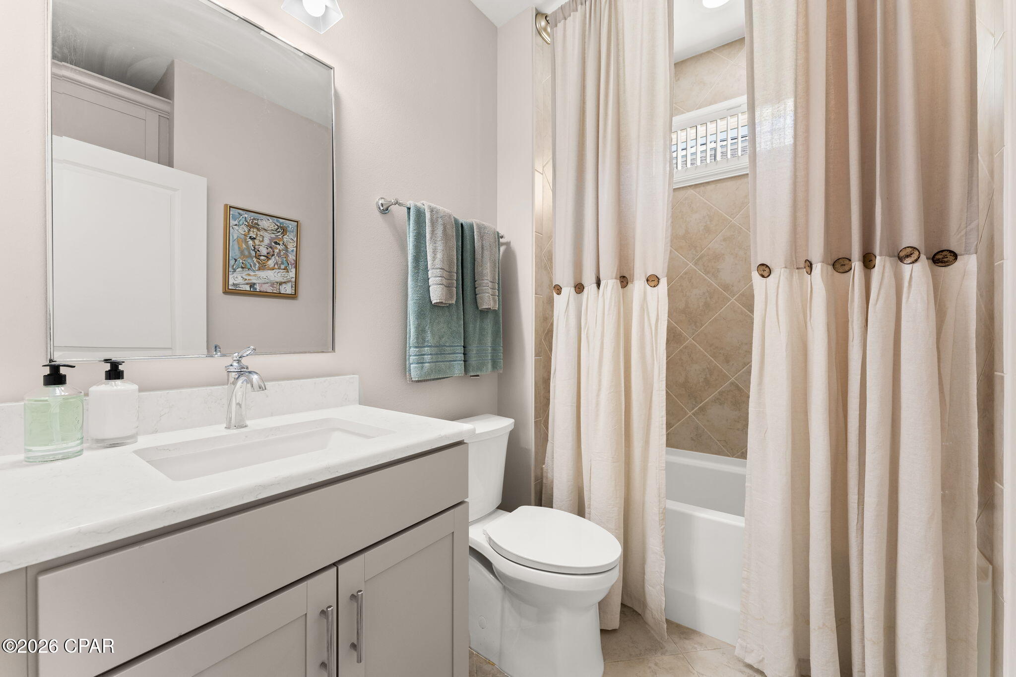 Image 40 For 8518 Flip Flop Court