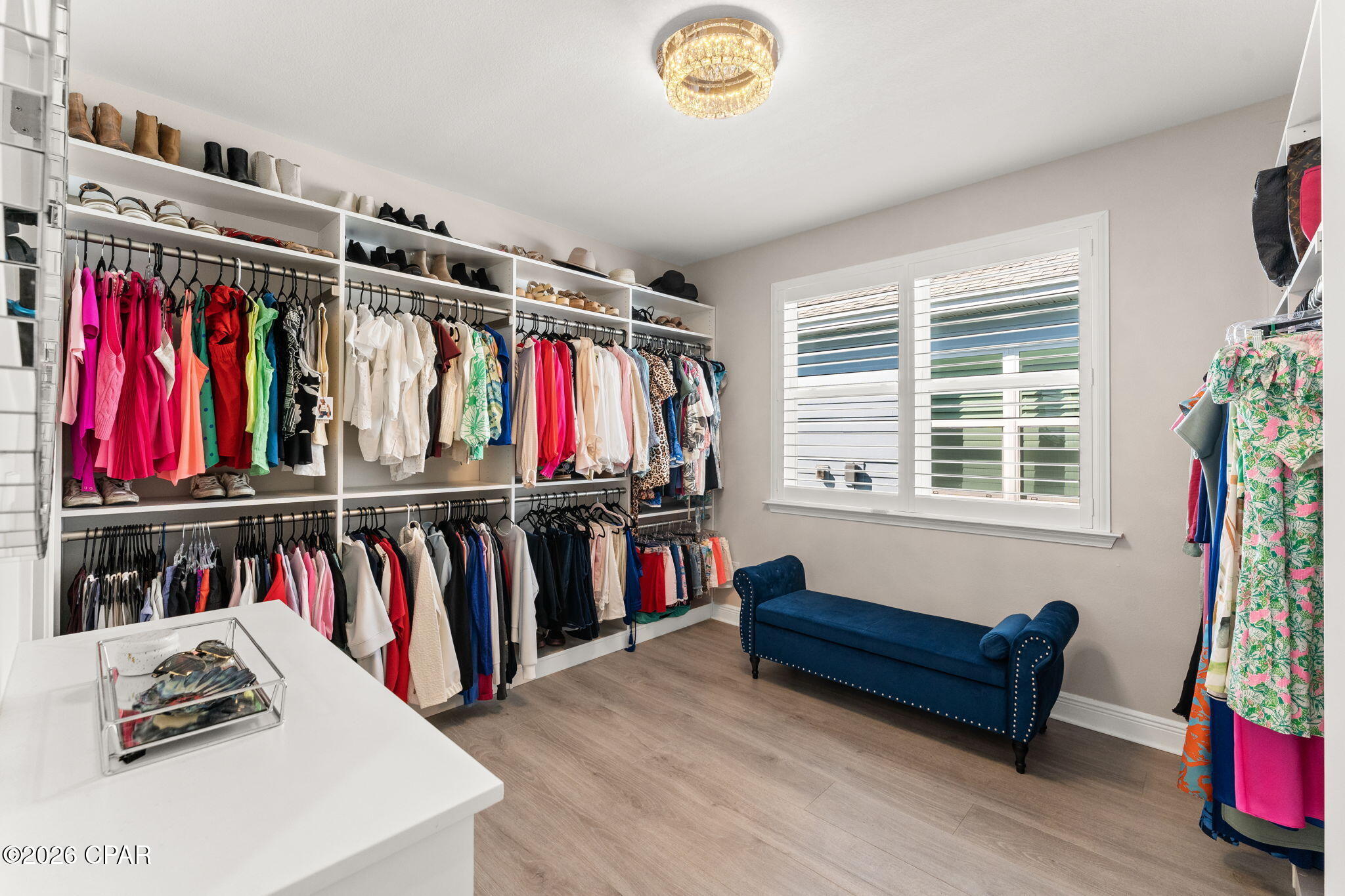 Image 41 For 8518 Flip Flop Court