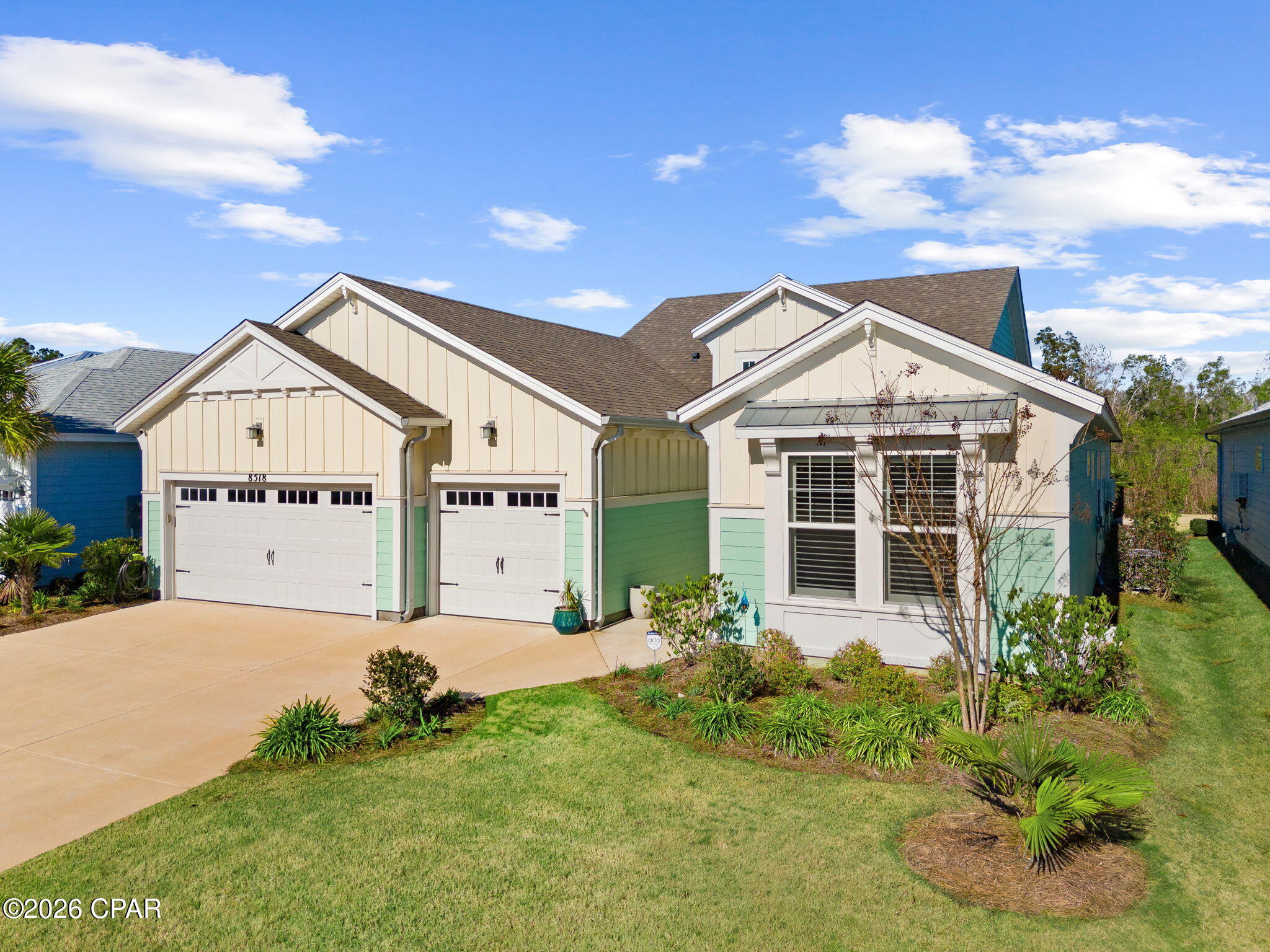 Image 61 For 8518 Flip Flop Court