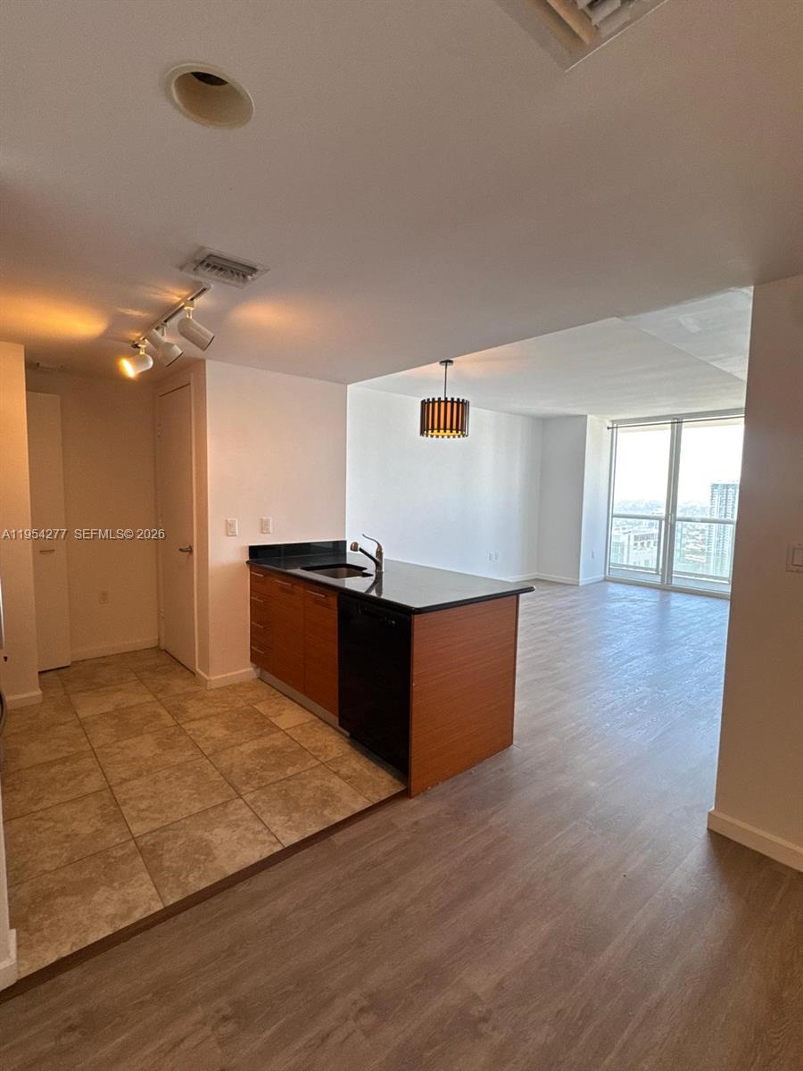 50 Biscayne Condo