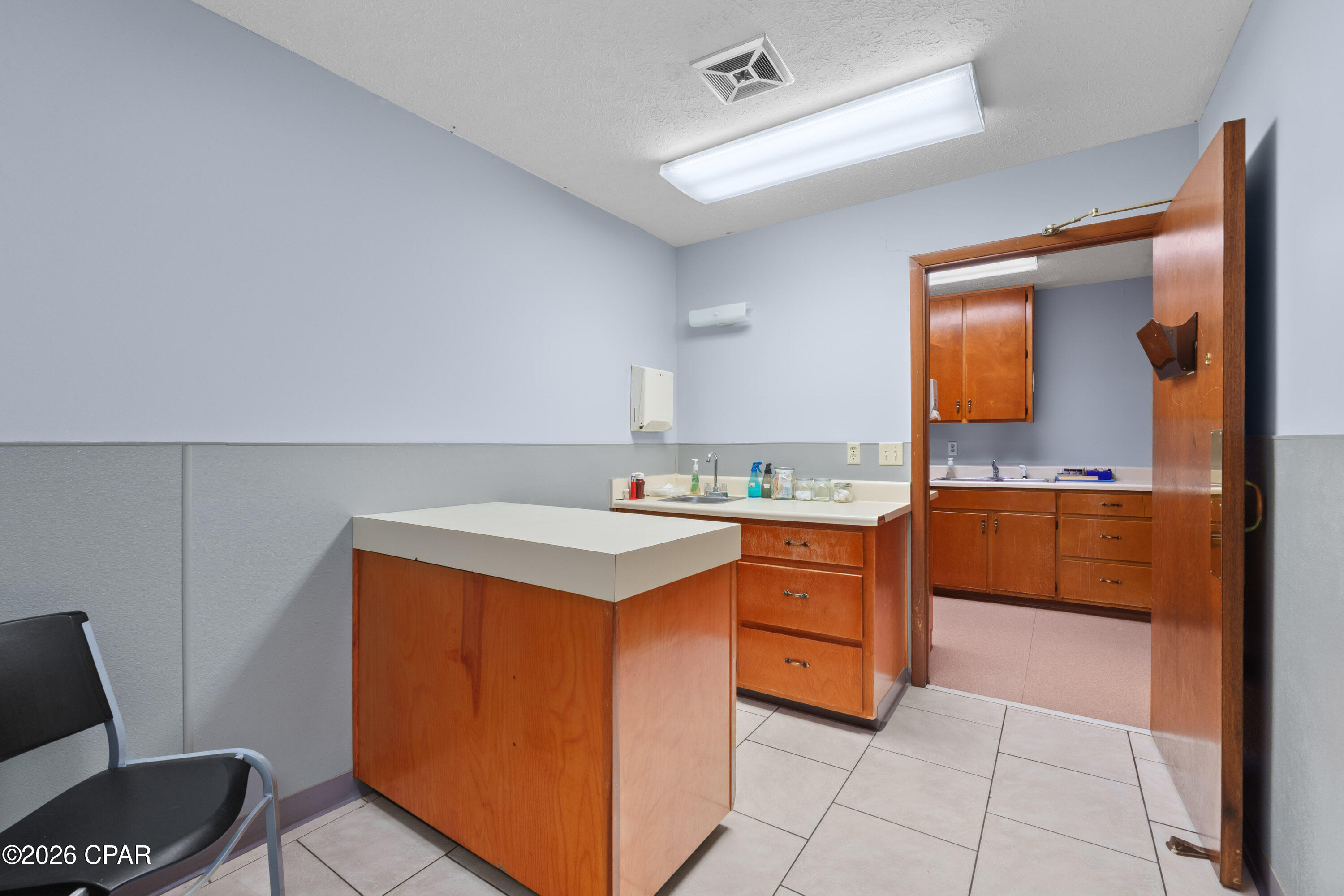 Image 24 For 247 Highway 22 A