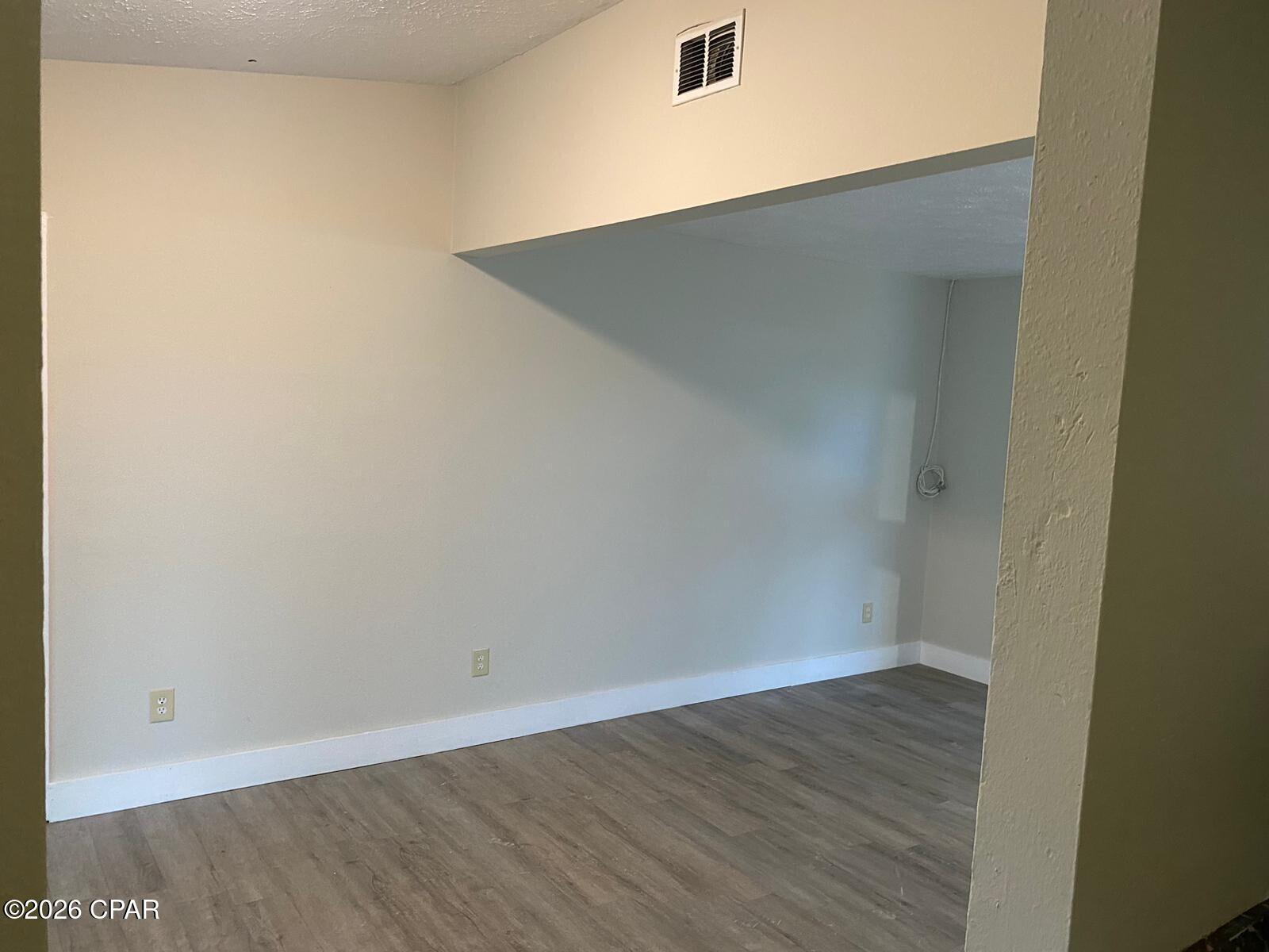 Image 4 For 6615 Enzor Street