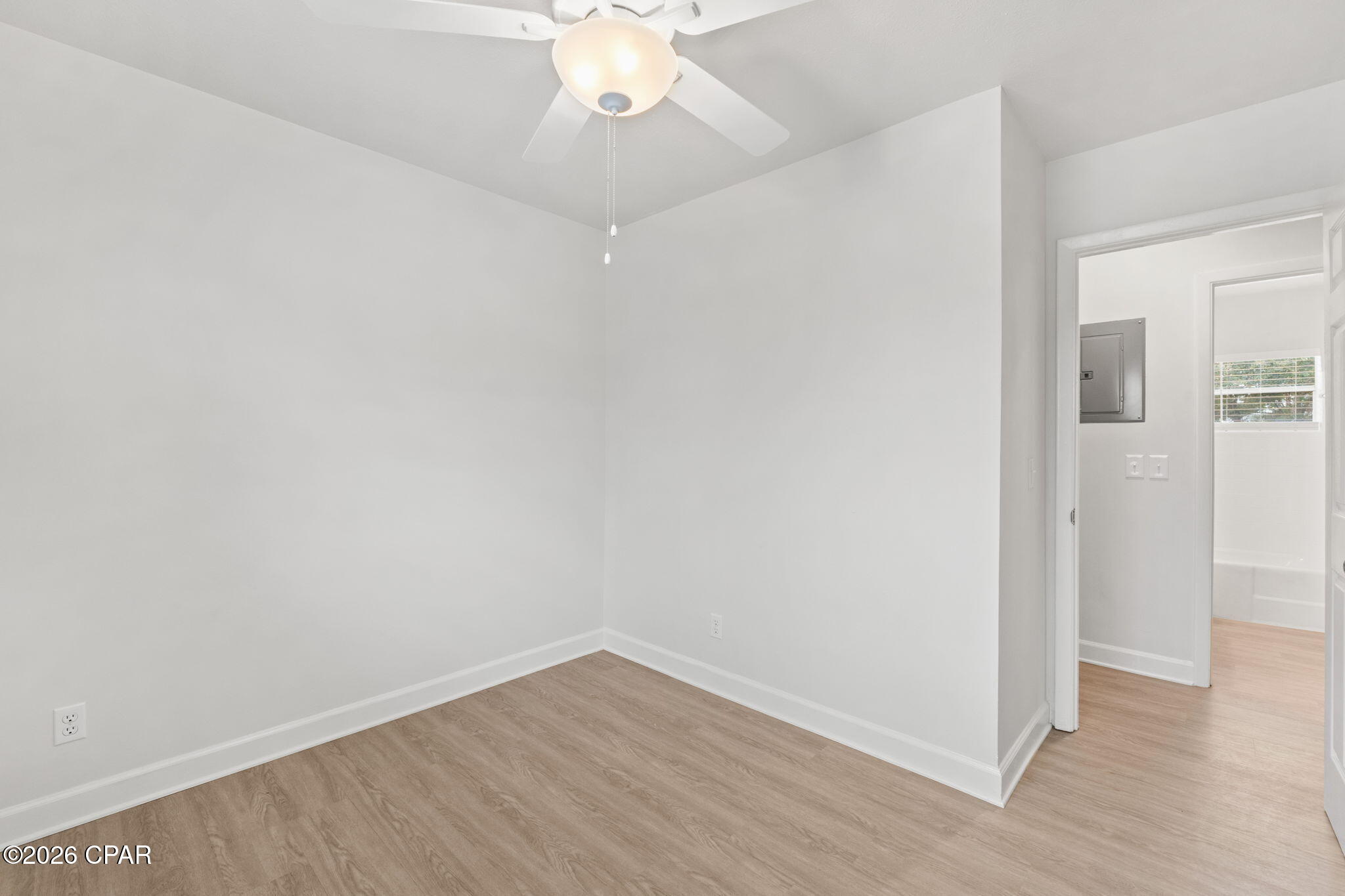 Image 19 For 614 Barton Avenue