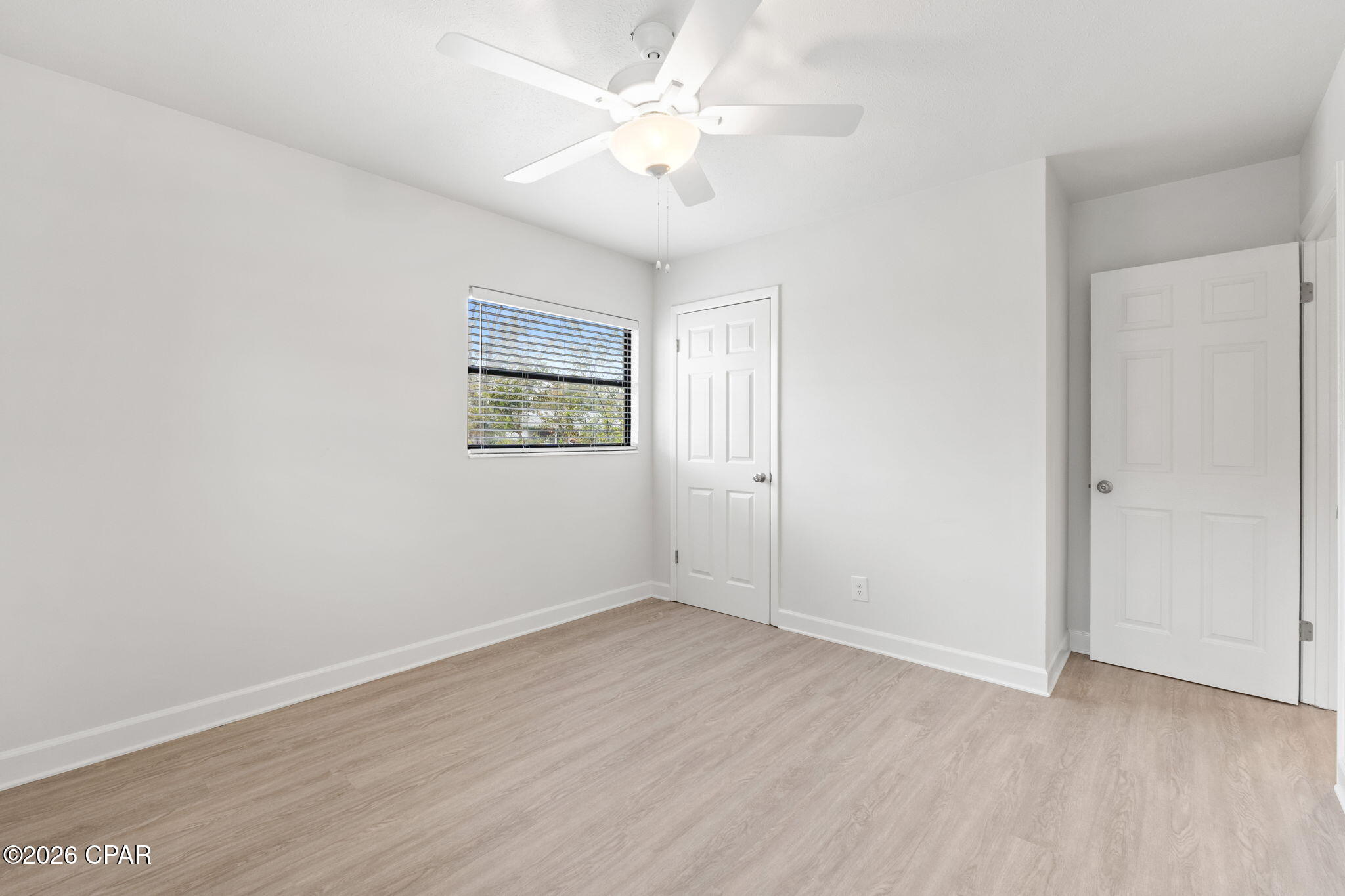 Image 24 For 614 Barton Avenue