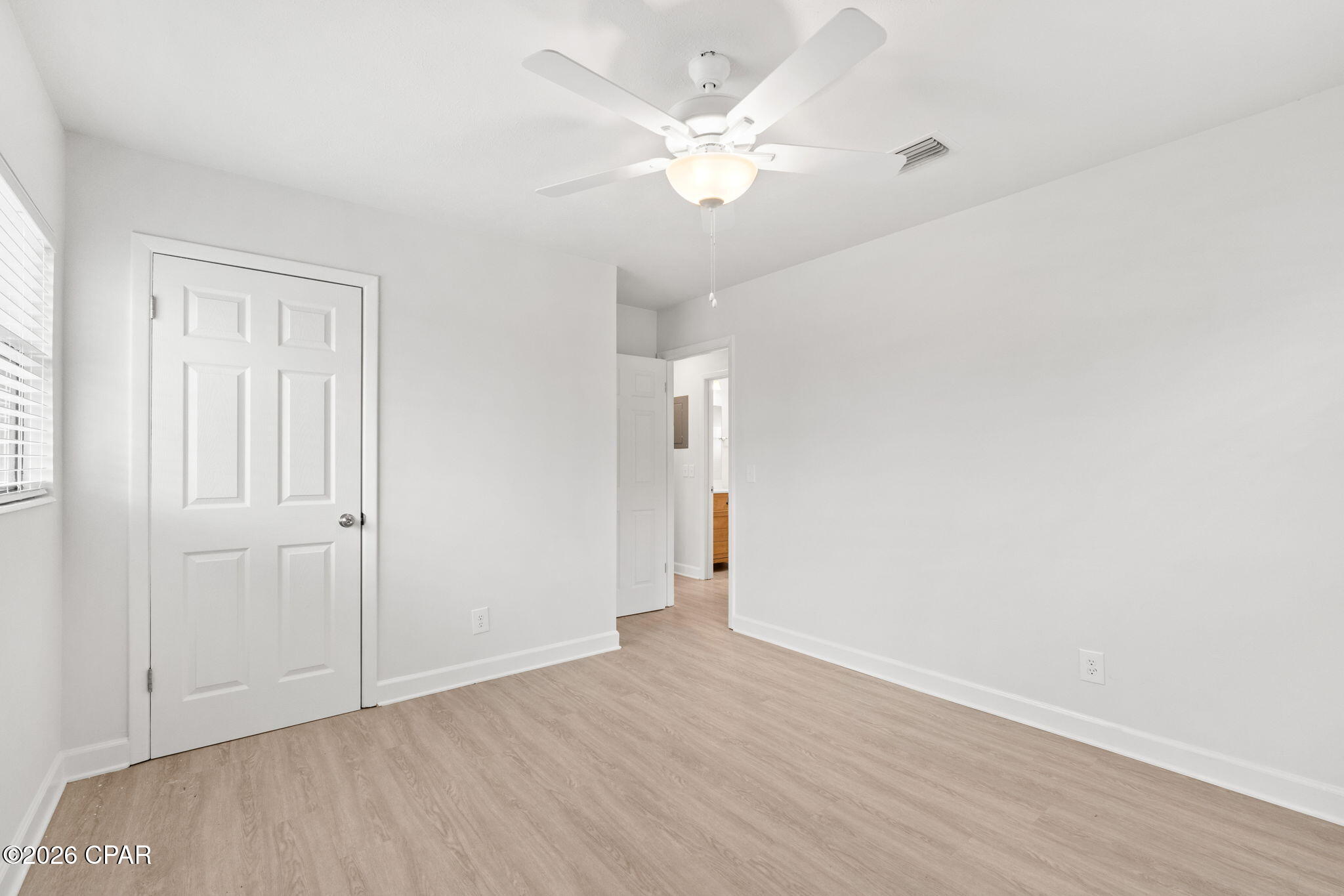 Image 25 For 614 Barton Avenue