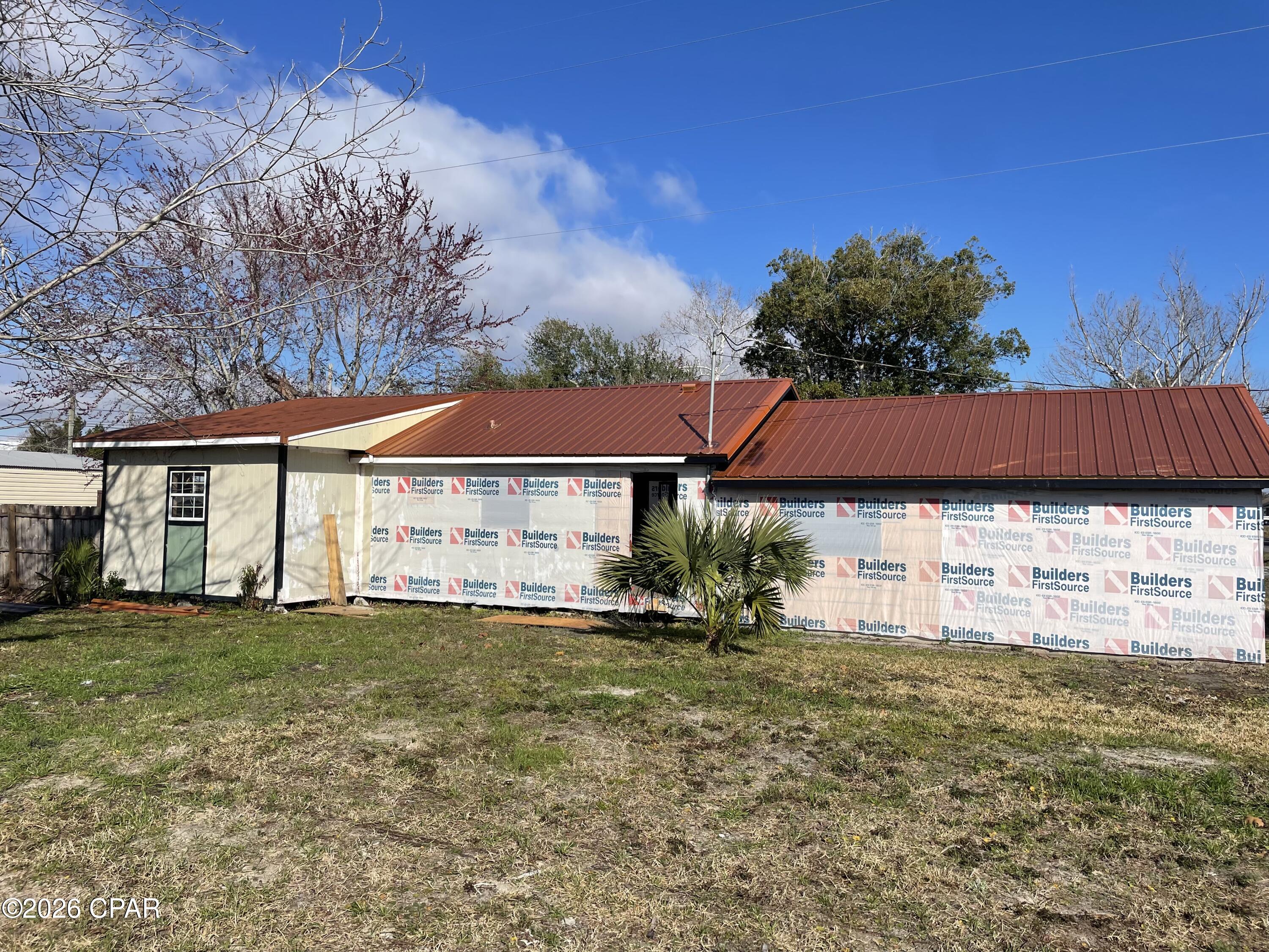 Image 2 For 5012 Lake Drive