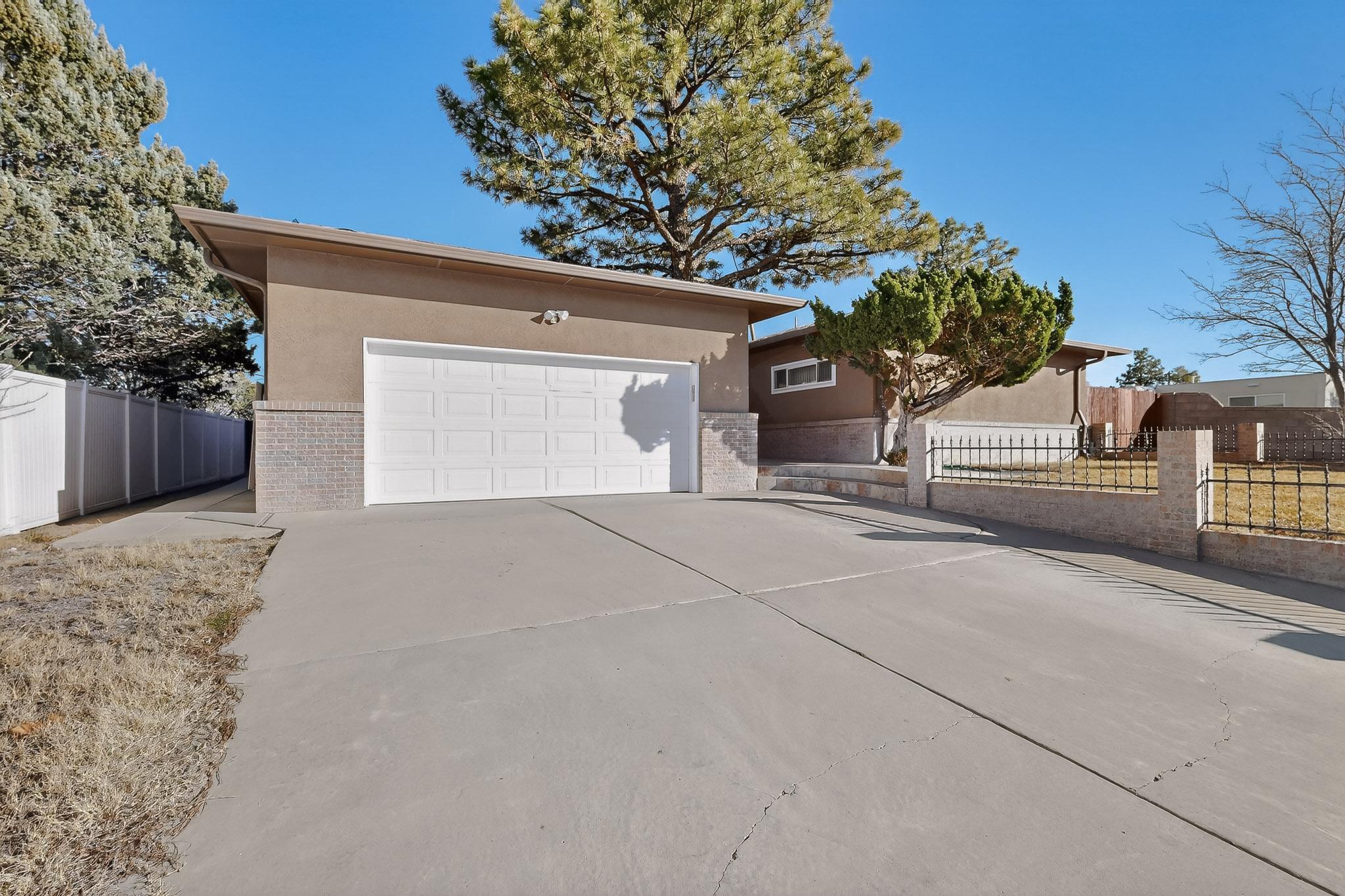 Homes for sale in Albuquerque, NM | 10324 Paseo Del Norte Nw, Albuquerque, NM 87114 | MLS# 1097385
