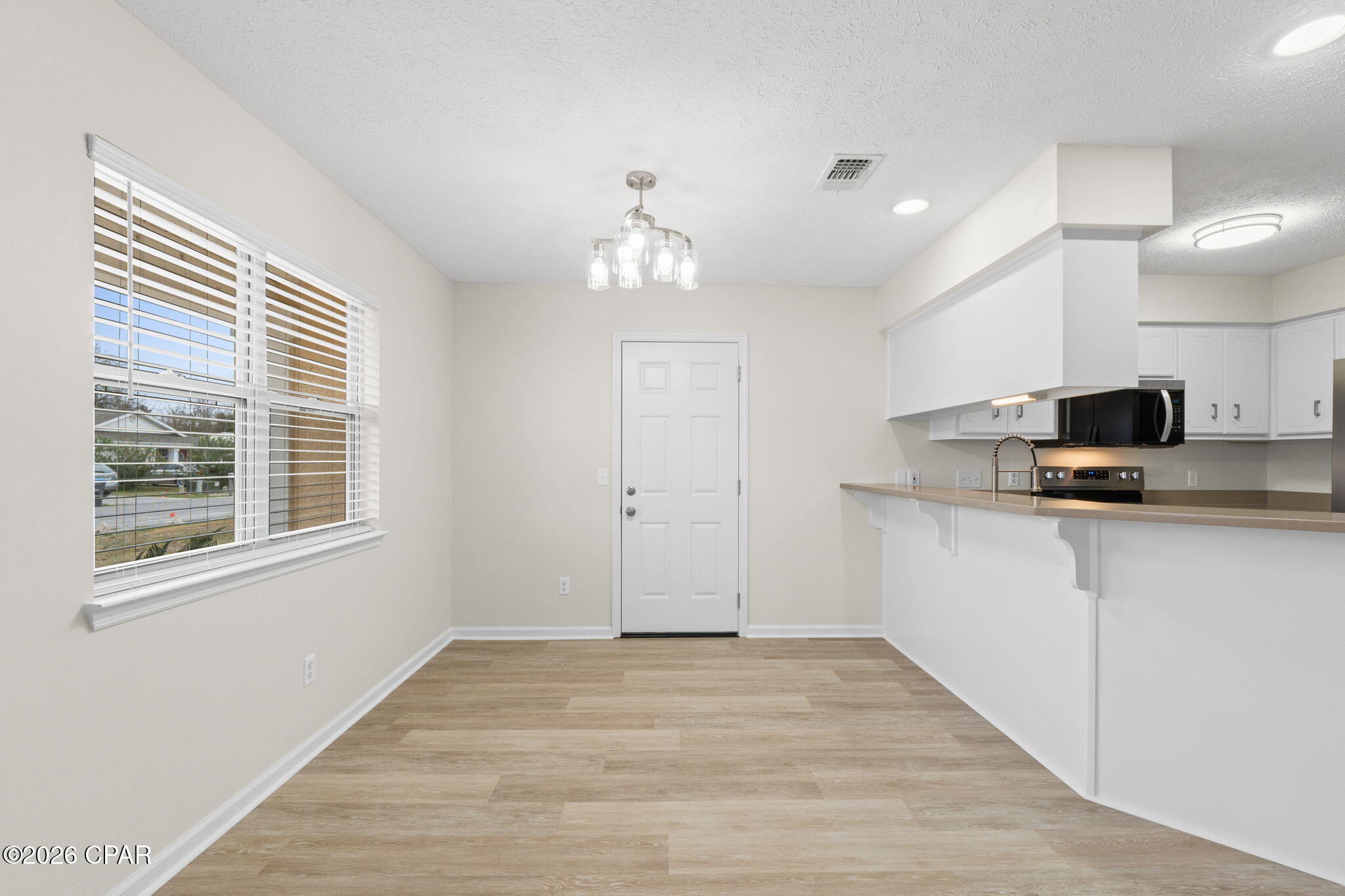 Image 14 For 2906 Nadine Court