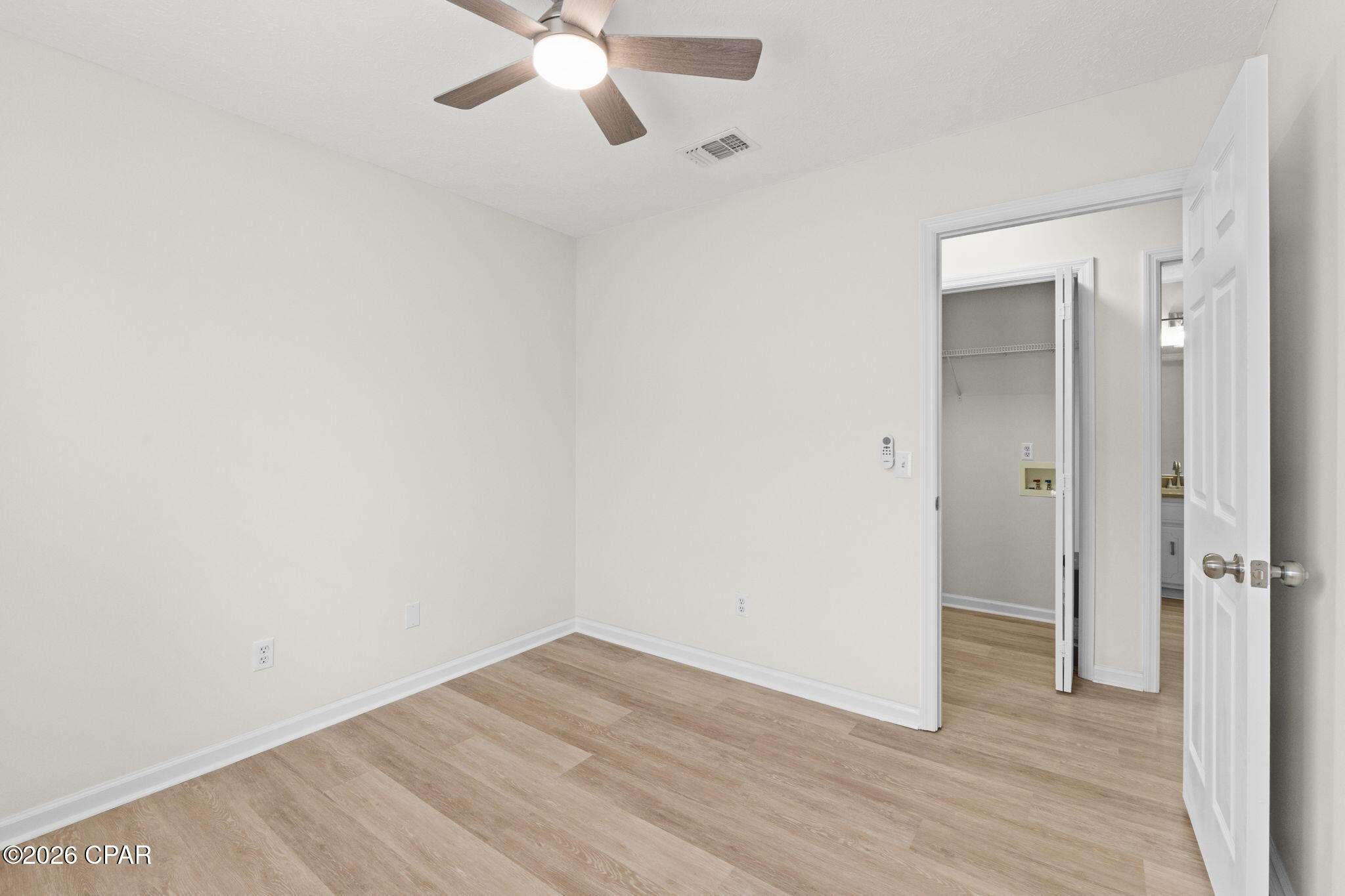 Image 19 For 2906 Nadine Court