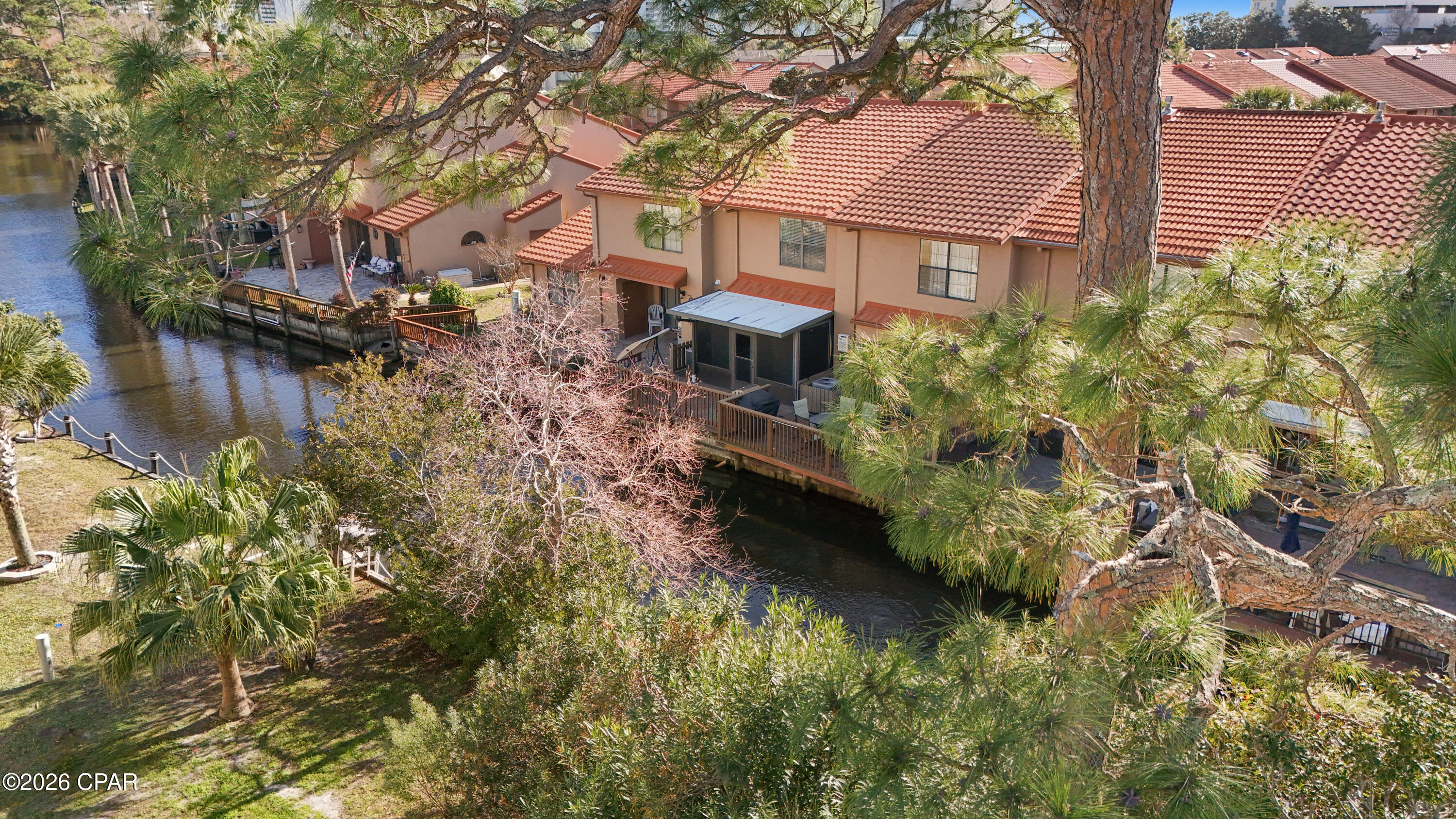 Image 3 For 172 Grande Island Boulevard