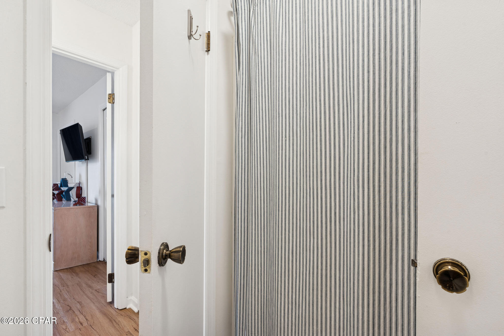 Image 24 For 6215 Thomas Drive 123