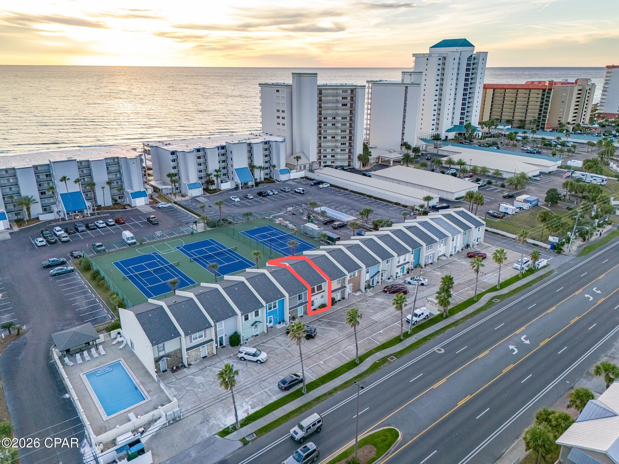 Image 3 For 6215 Thomas Drive 123