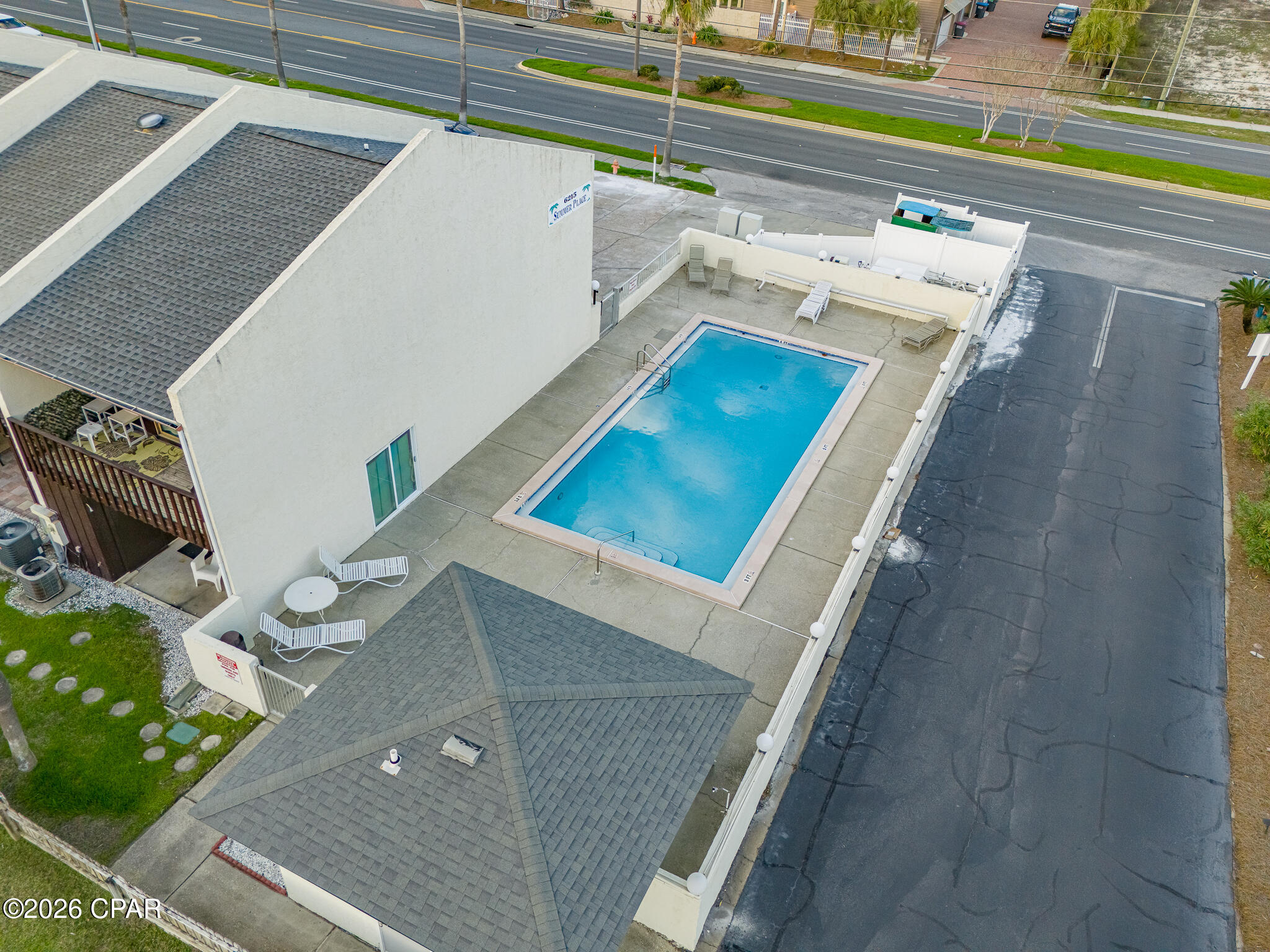 Image 7 For 6215 Thomas Drive 123