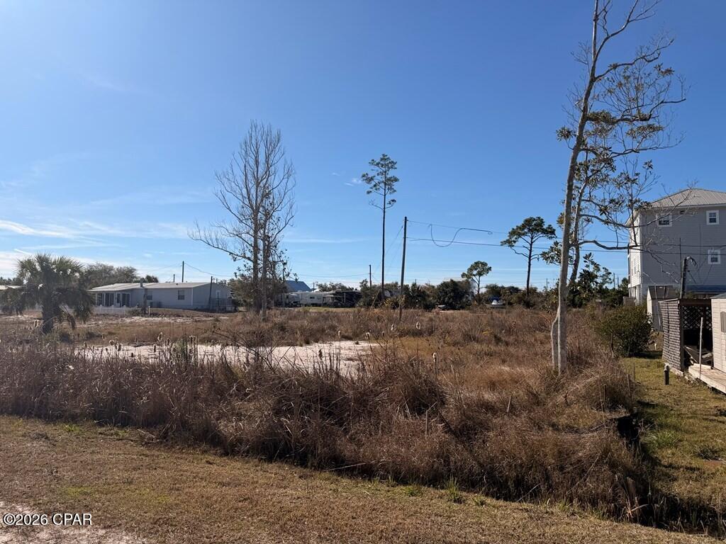 Image 2 For 9021 Olive Avenue