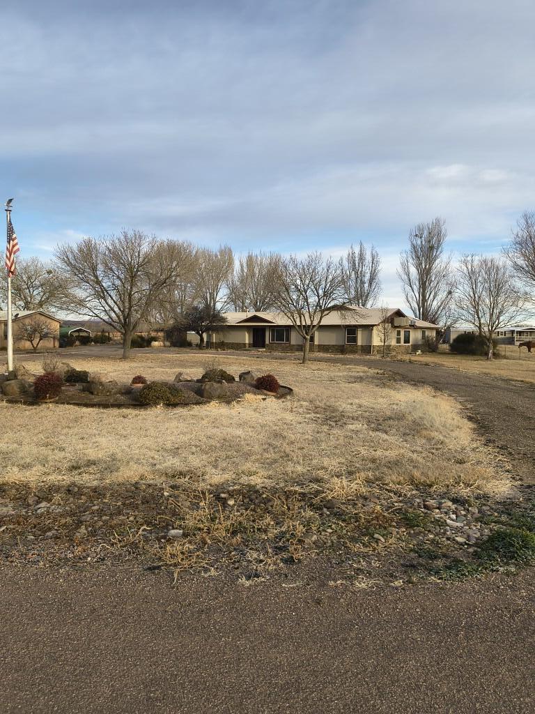 Homes for sale in Lemitar, NM | 69 Midway Rd, Lemitar, NM 87823 | MLS# 1097401