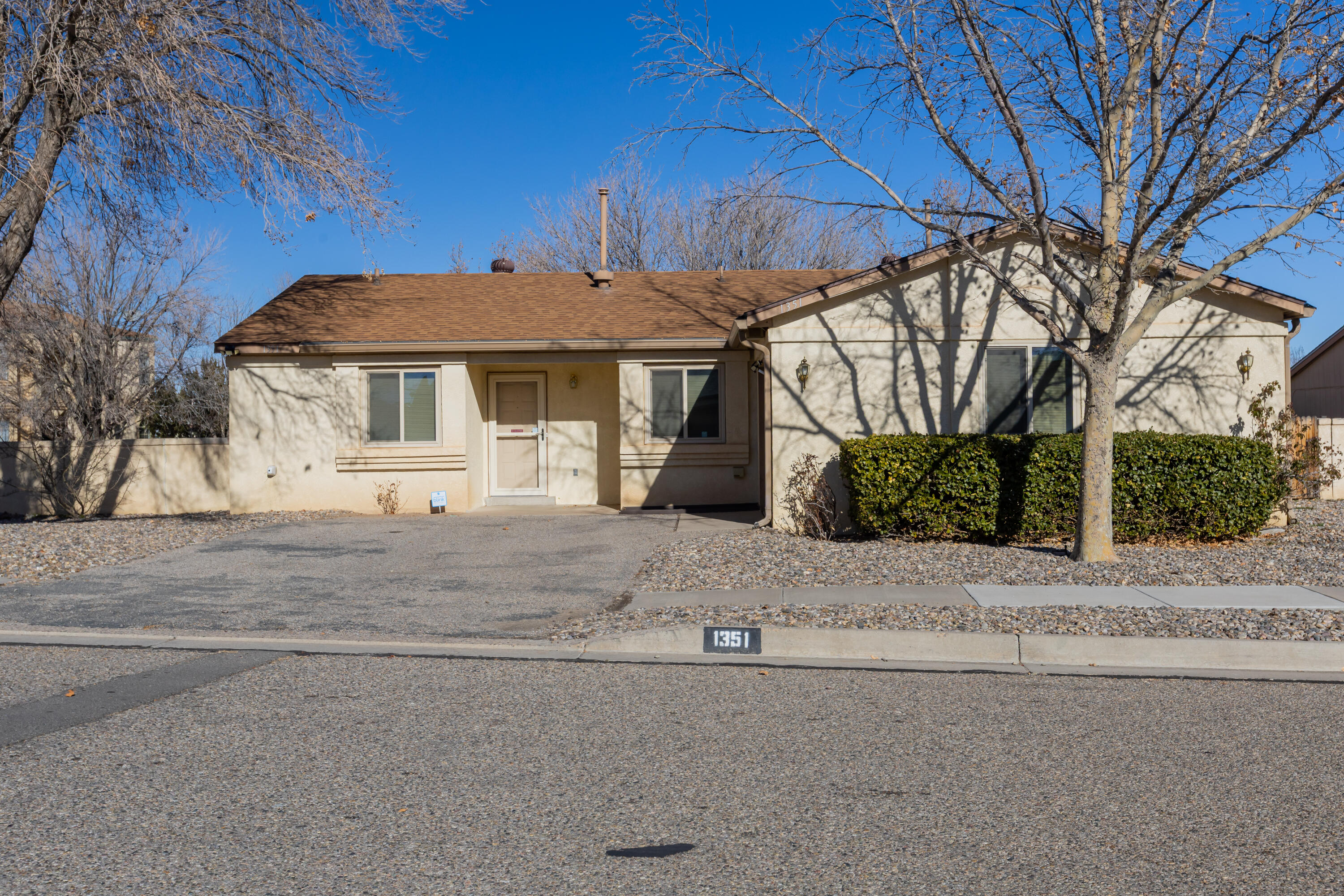 1351 Golden Eye Loop, Rio Rancho NM 87144