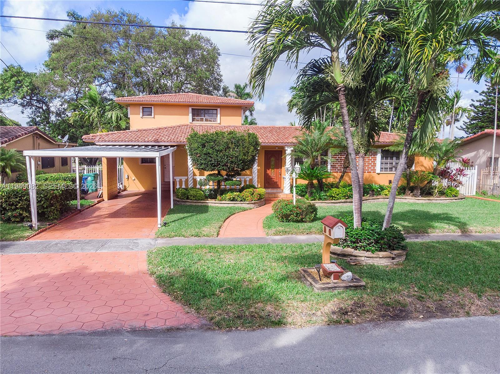 Cravero Lake Shore Est 2N