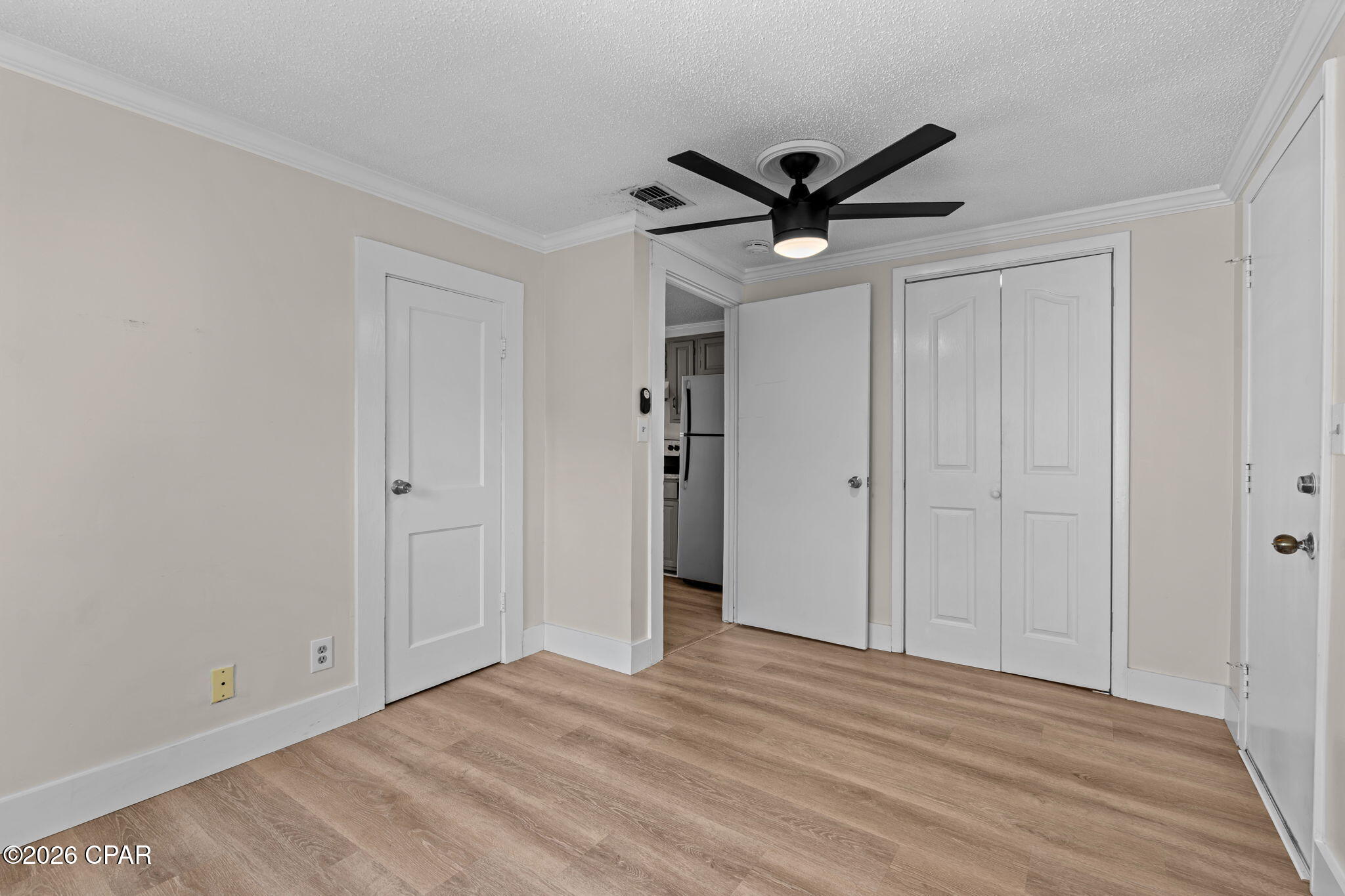 Image 18 For 206 2nd Court A & B