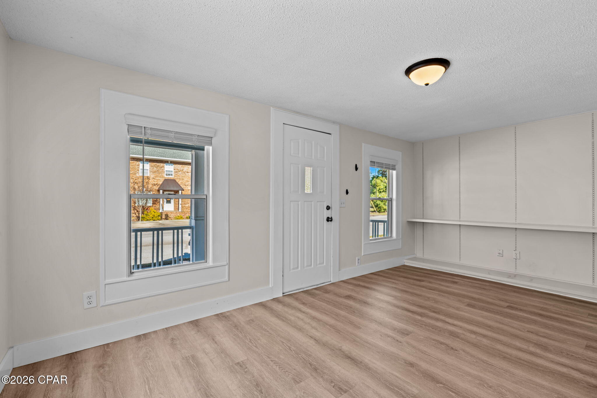 Image 7 For 206 2nd Court A & B