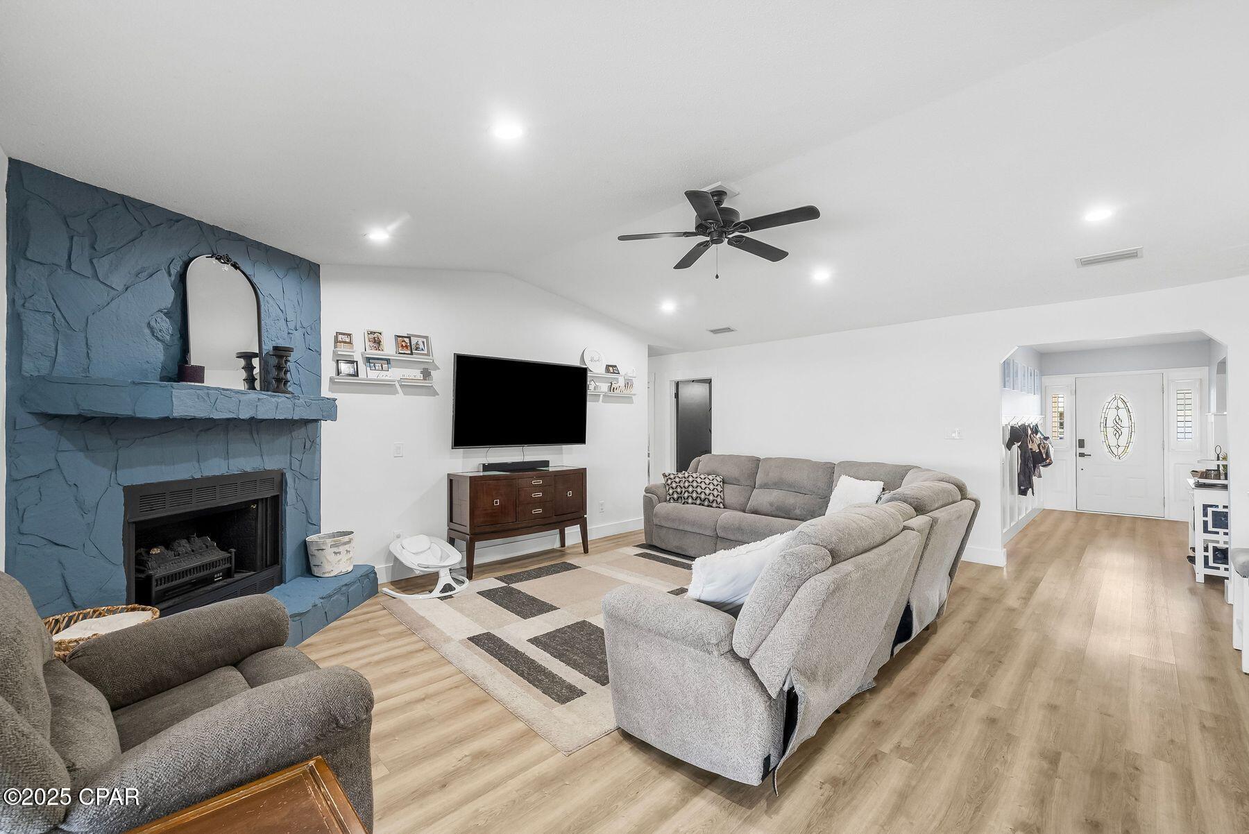 Image 6 For 1218 Tuscany Road