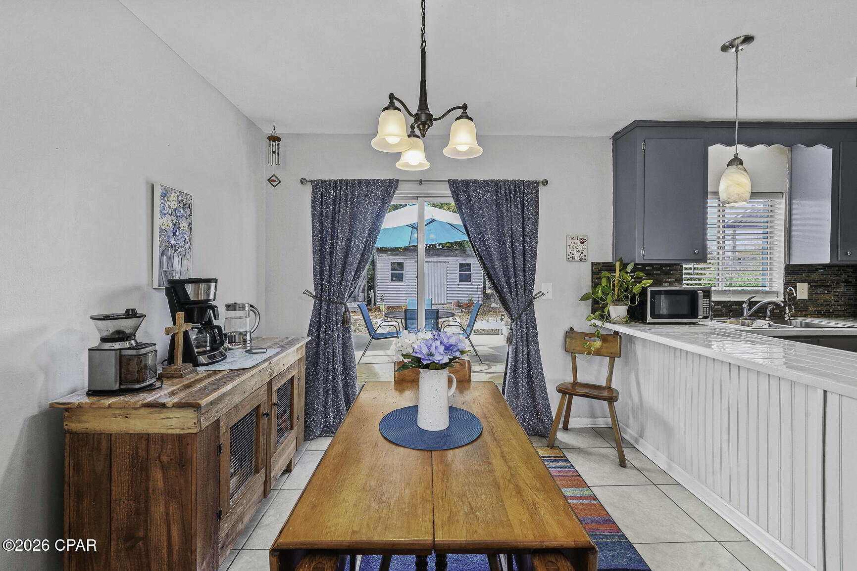 Image 11 For 2808 Garrison Avenue