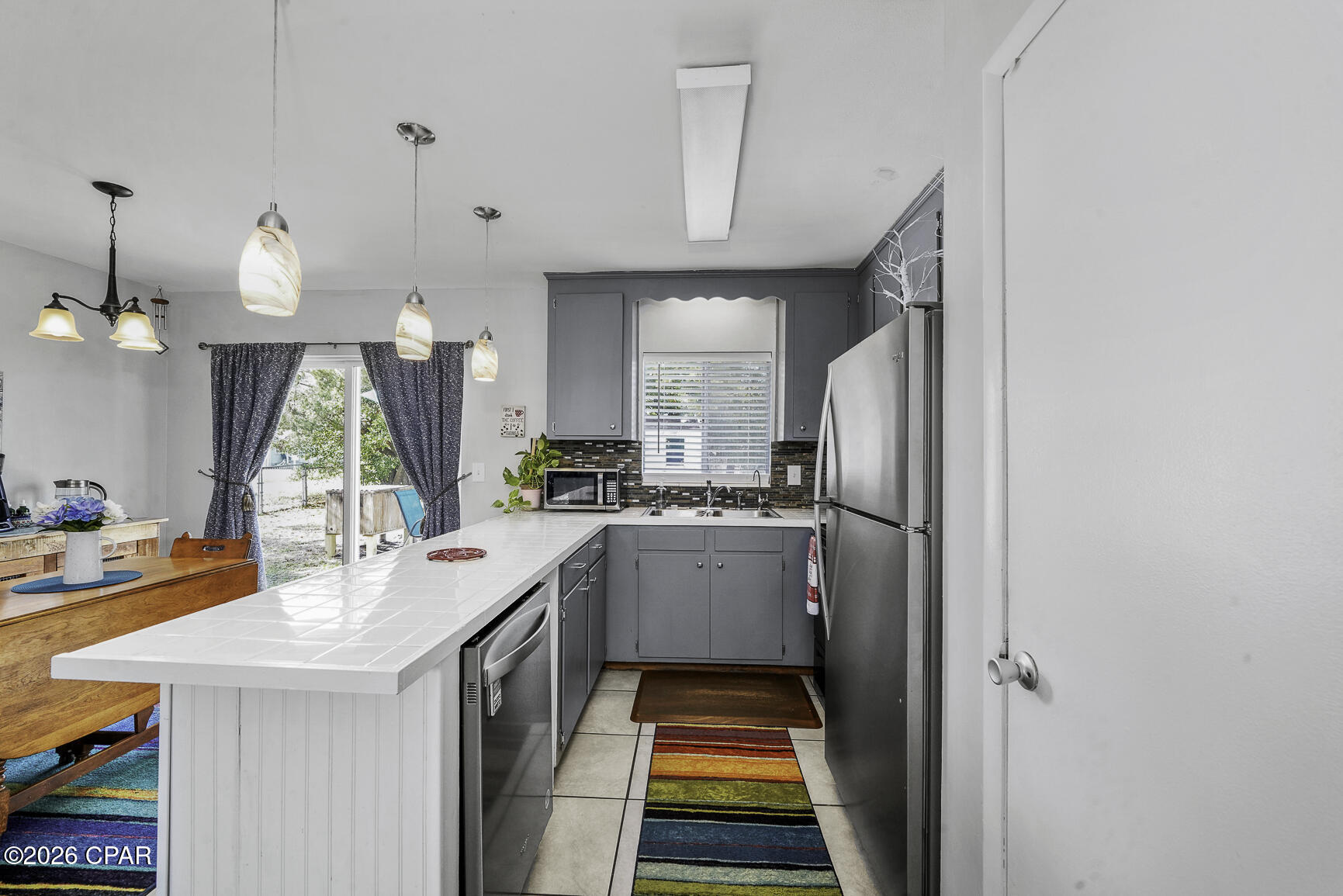 Image 7 For 2808 Garrison Avenue