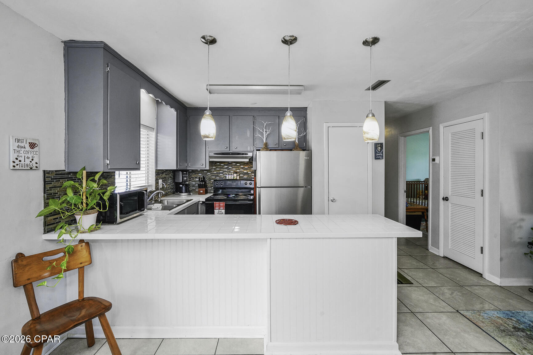 Image 9 For 2808 Garrison Avenue