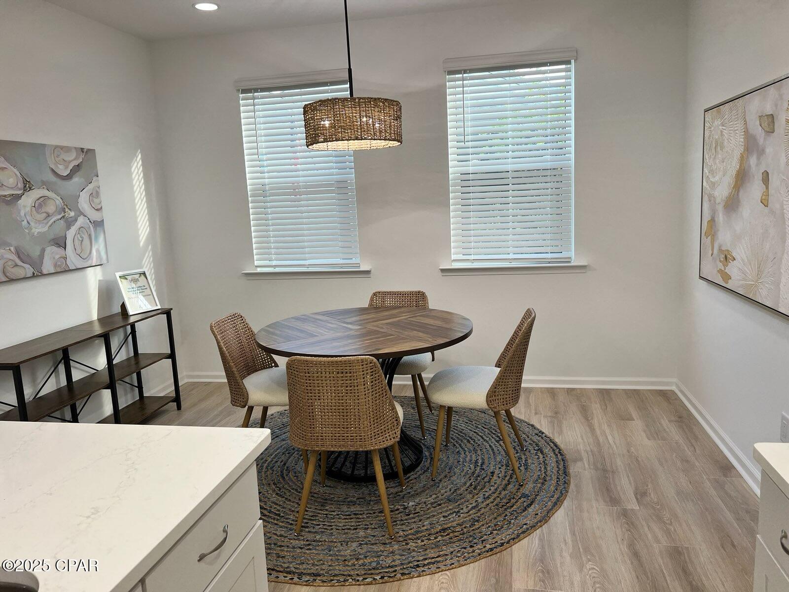 Image 6 For 8726 Pencil Thin Avenue