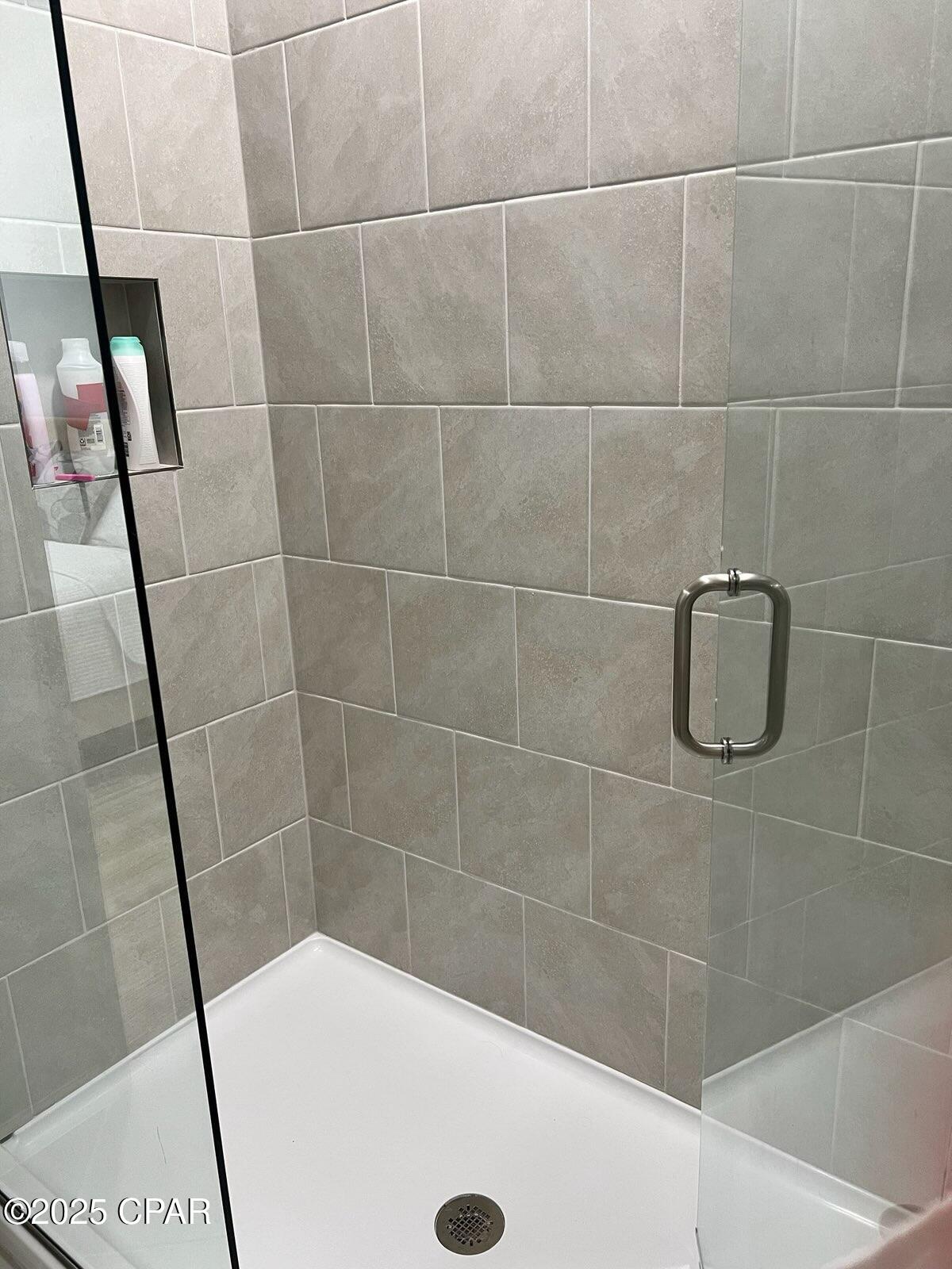 Image 8 For 8726 Pencil Thin Avenue